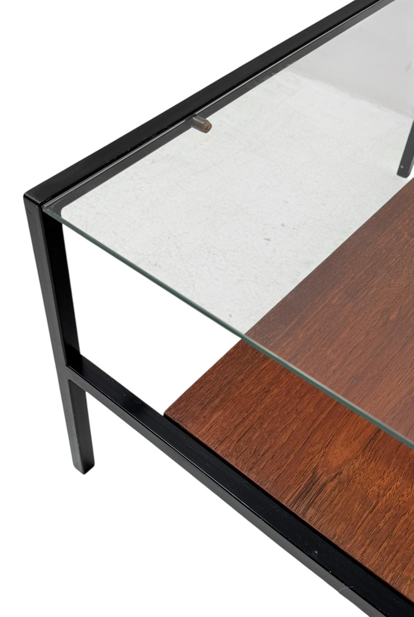 Table basse moderne du milieu du siècle, style Cees Braakman, avec plateau en verre, années 1950 en vente 5