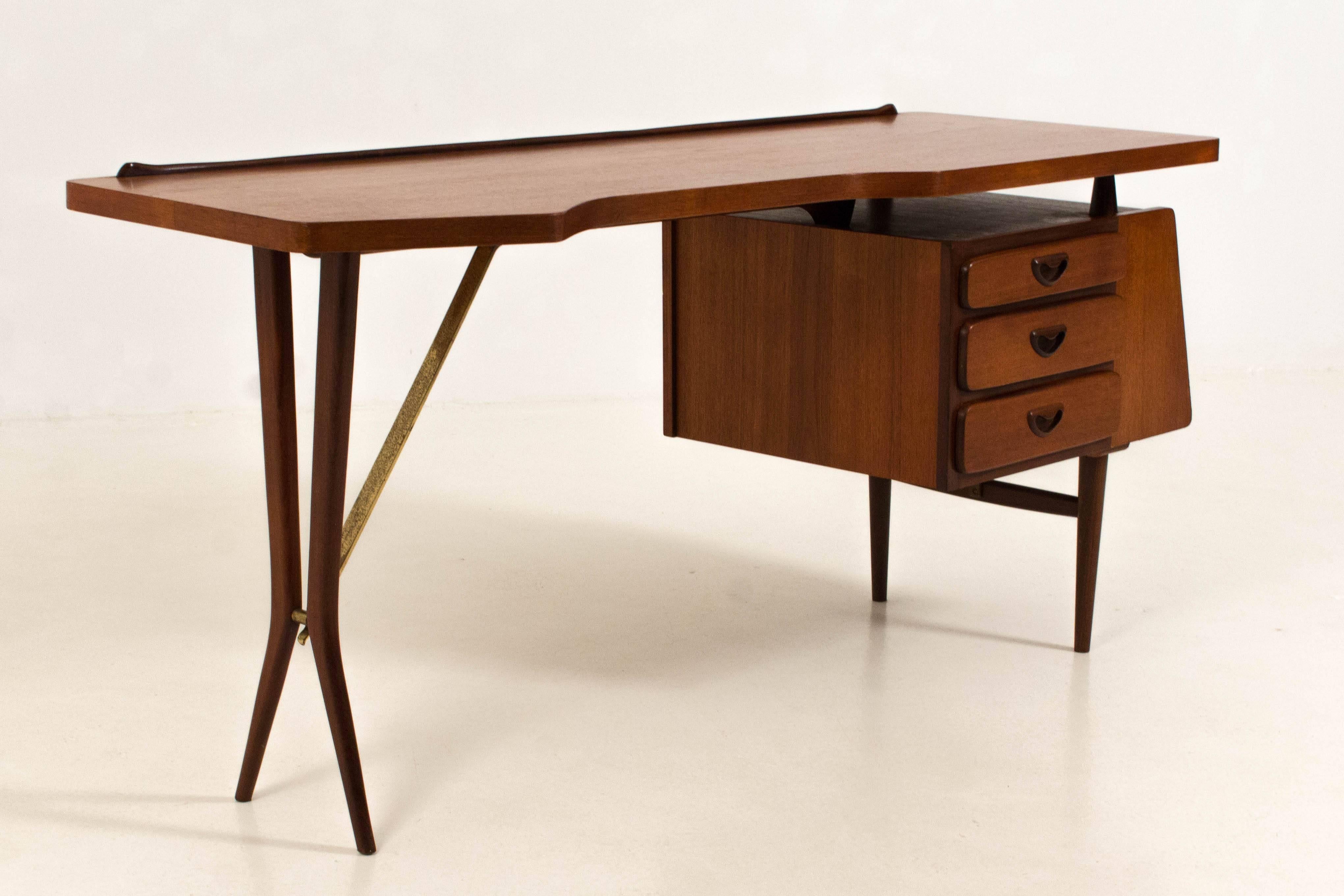 Dutch Iconic Mid-Century Modern Desk by Louis Van Teeffelen for Webe, 1959