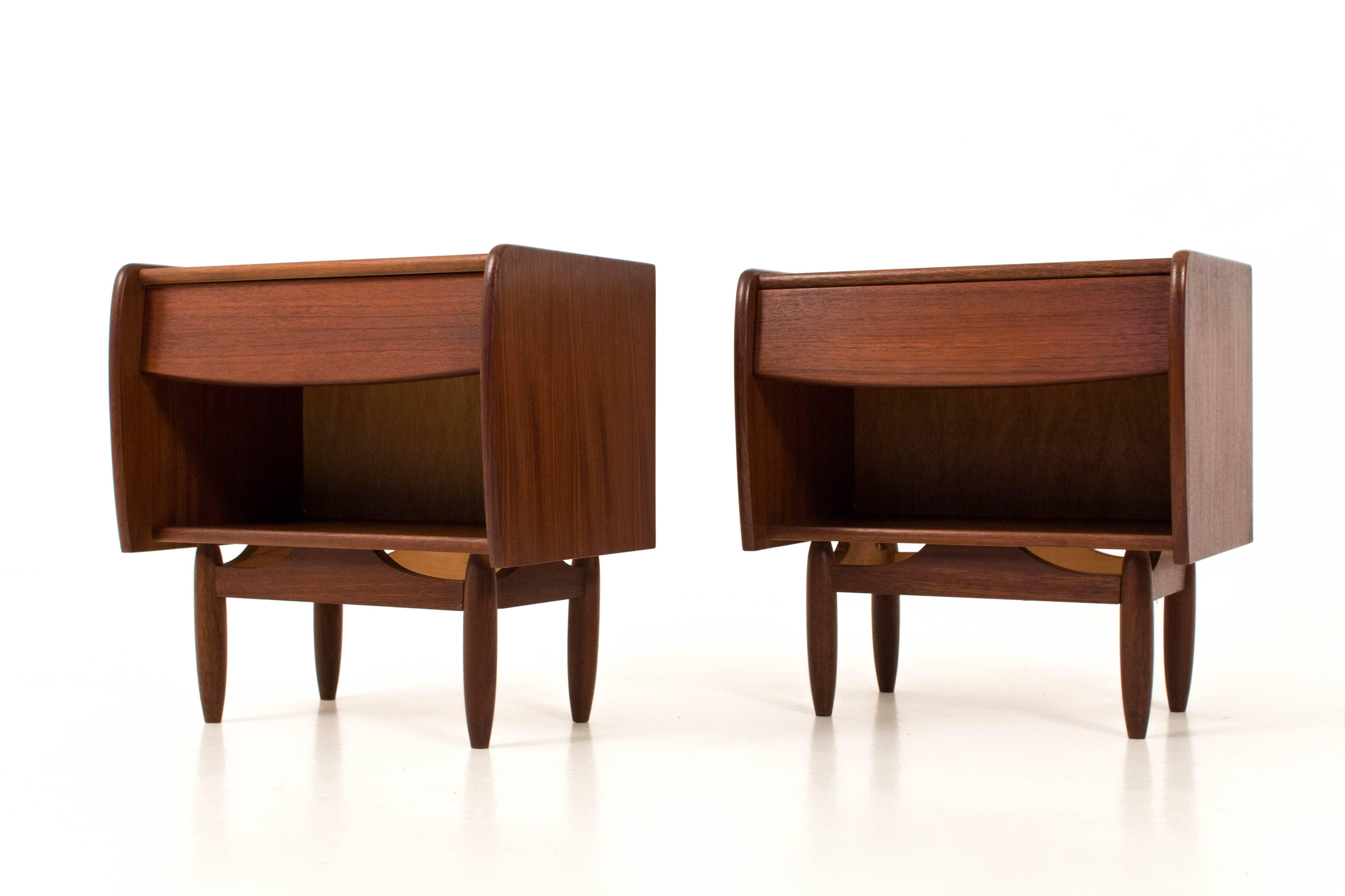 Dutch Stunning Pair of Mid-Century Modern Nightstands by Louis Van Teeffelen