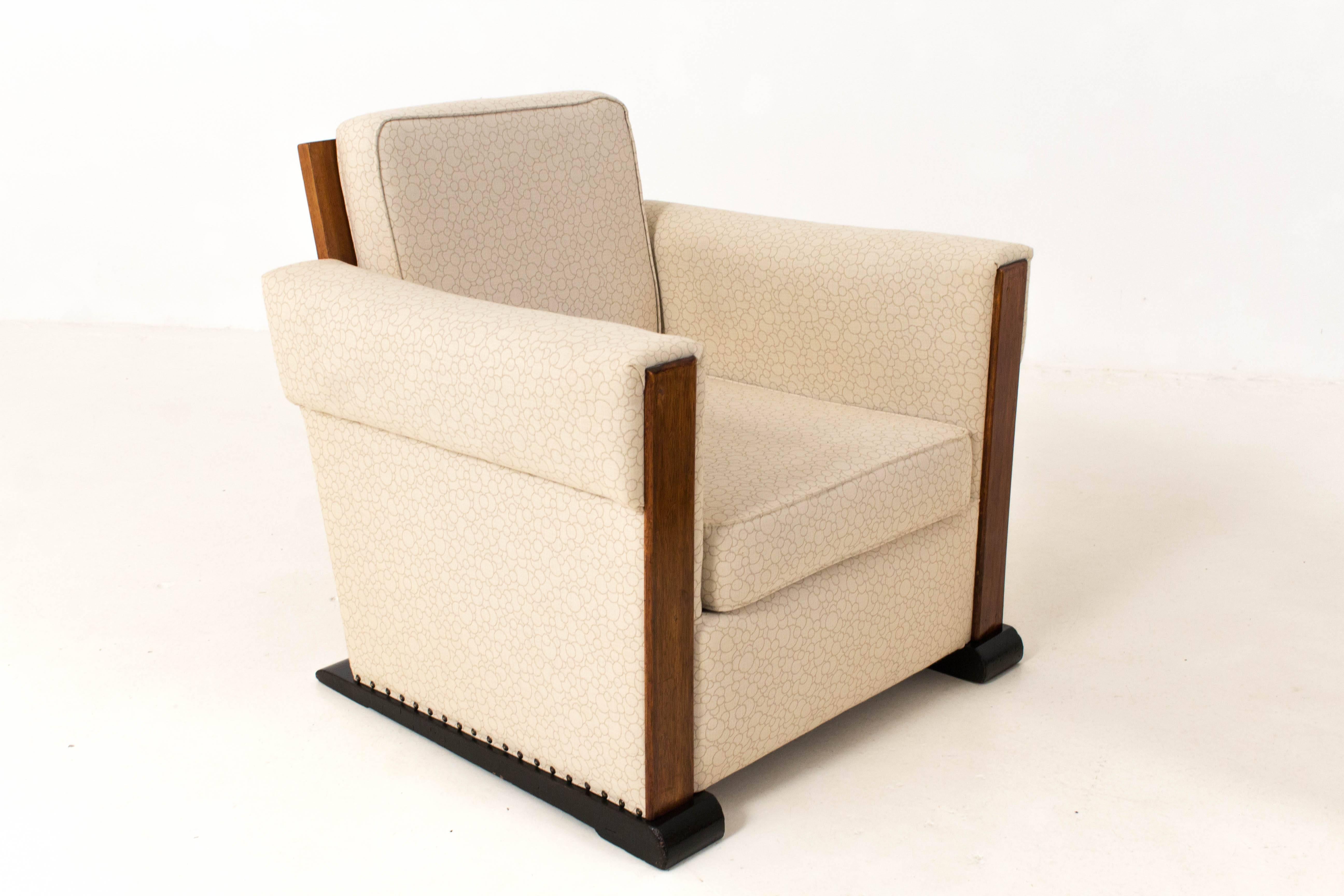 Mid-20th Century Pair of Art Deco Haagse School Club Chairs and Coffee Table by Paul Bromberg