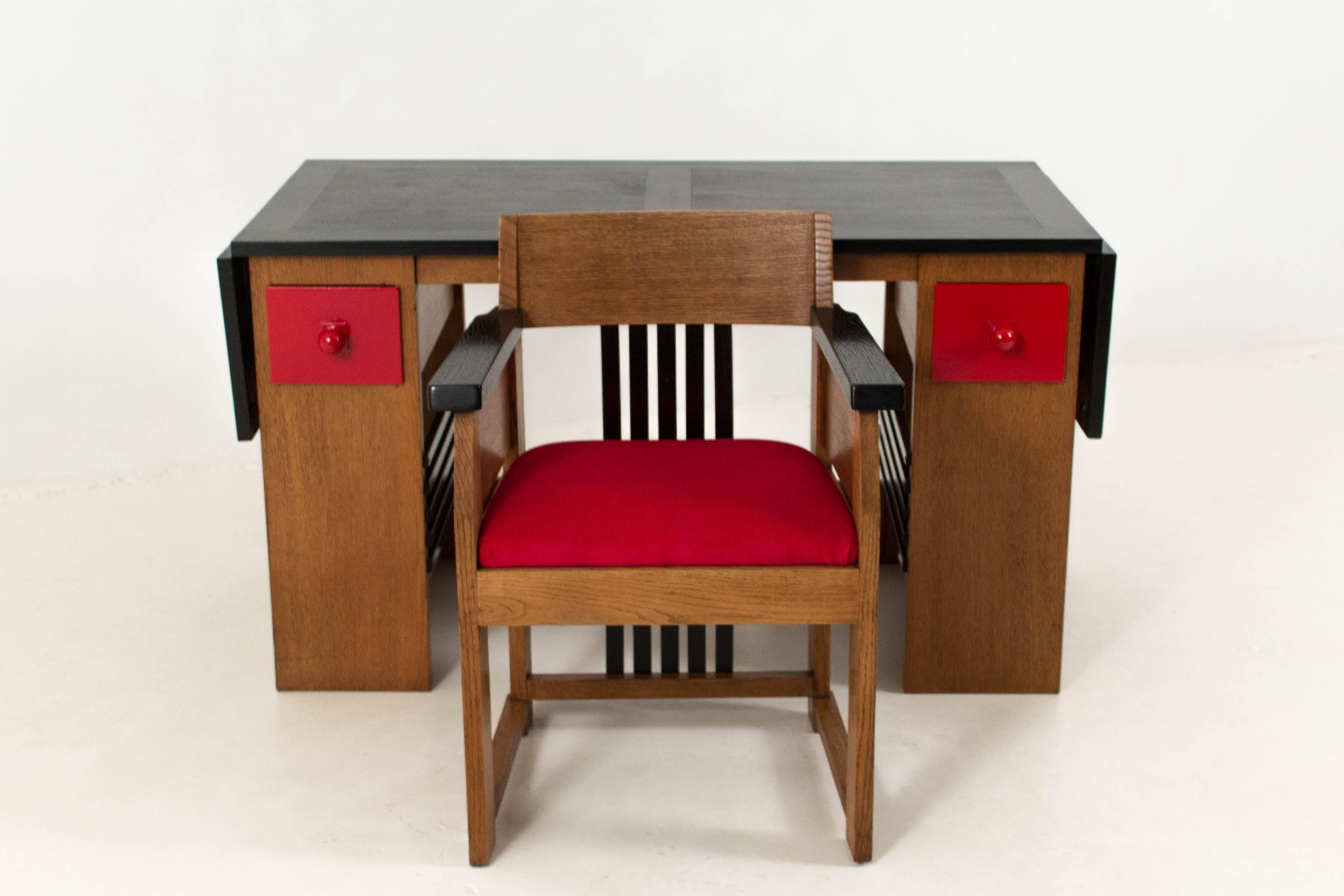 Important and Rare Art Deco Haagse School Desk and Armchair by Henk Wouda 2