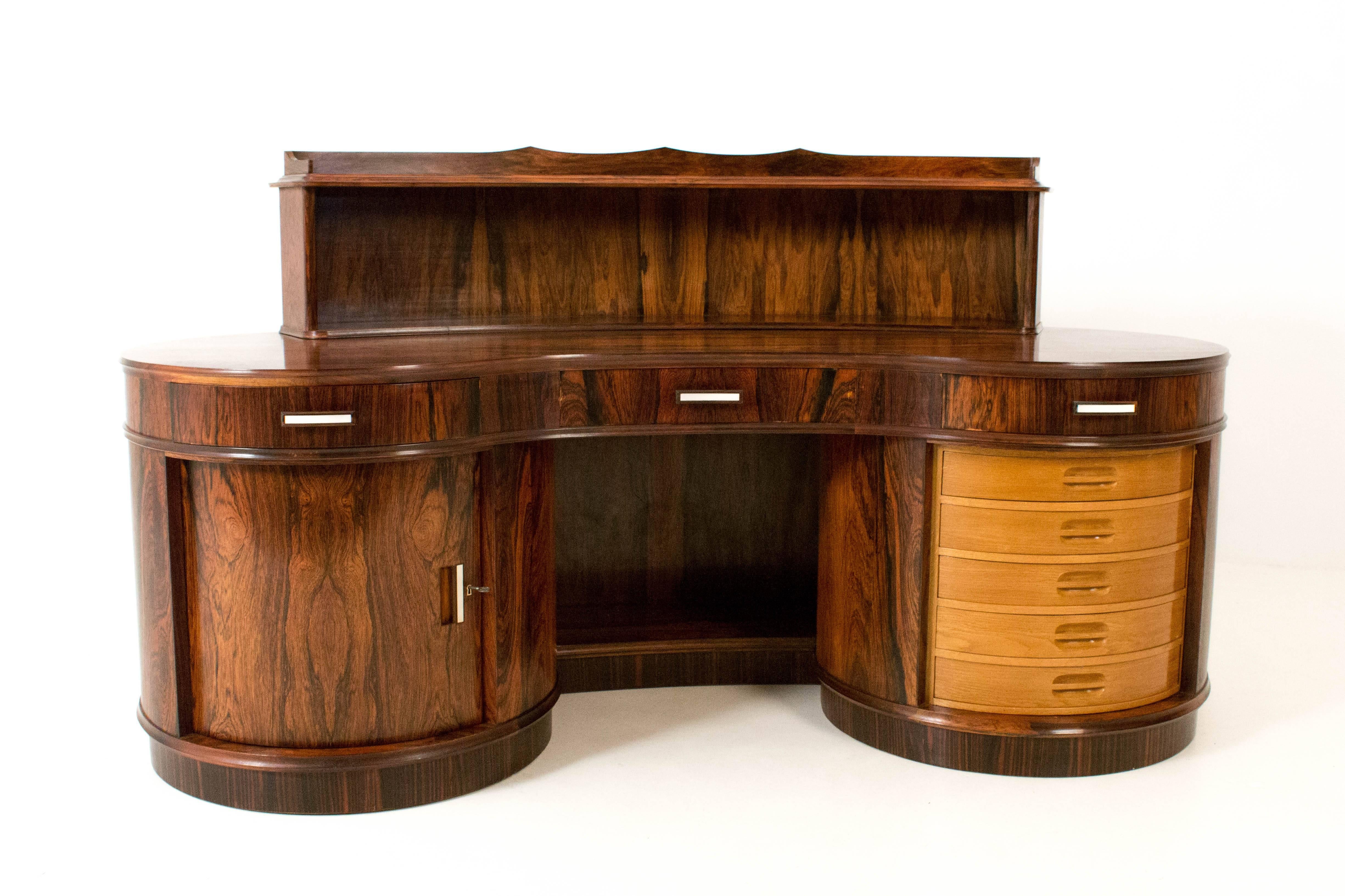 Magnificent Art Deco Kidney Shaped Desk with Armchair by Reens Amsterdam 1