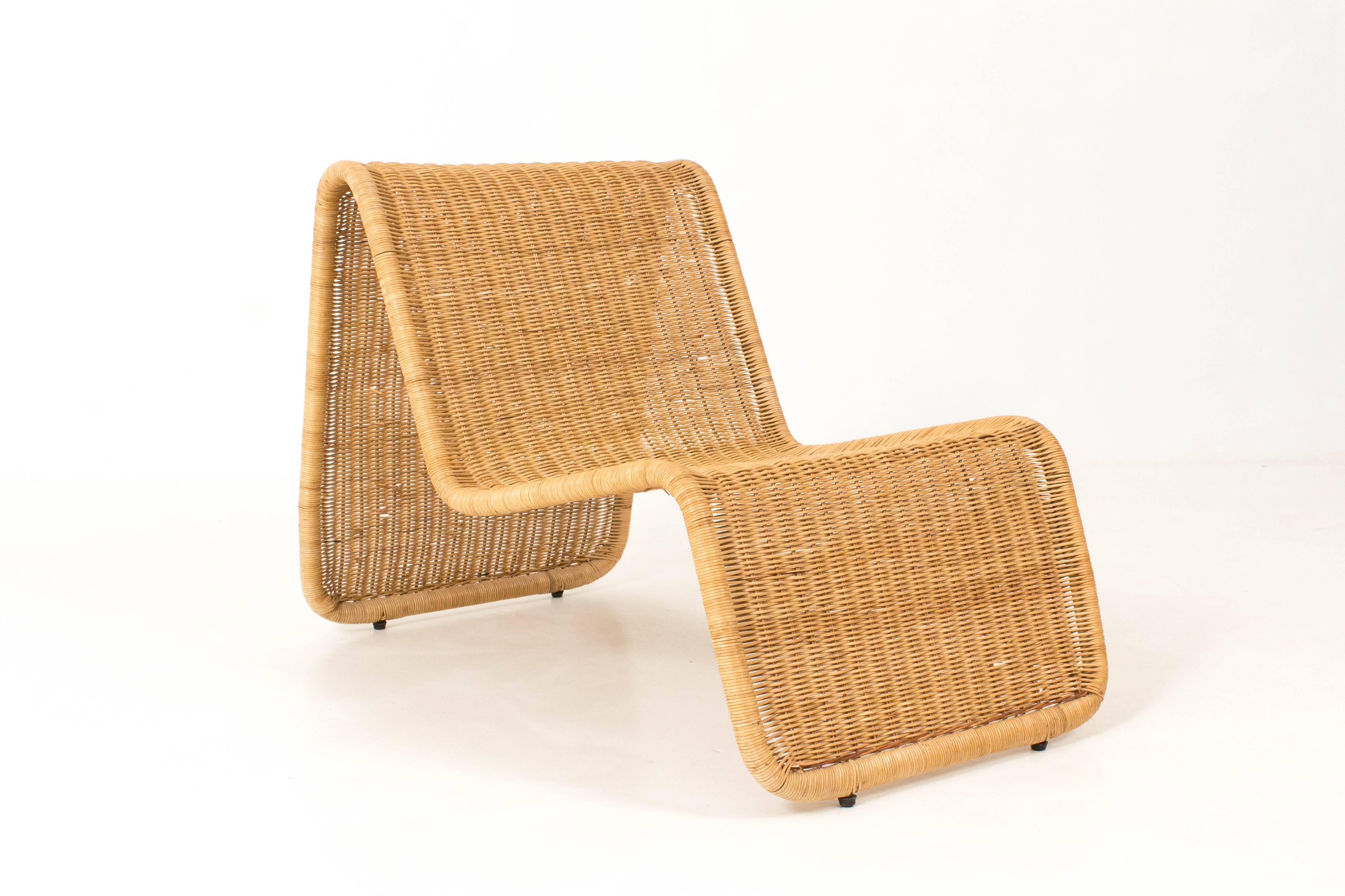 How To Preserve Tree Bark On Furniture - Garden Guides - Preserving Minimalist Woven Furniture