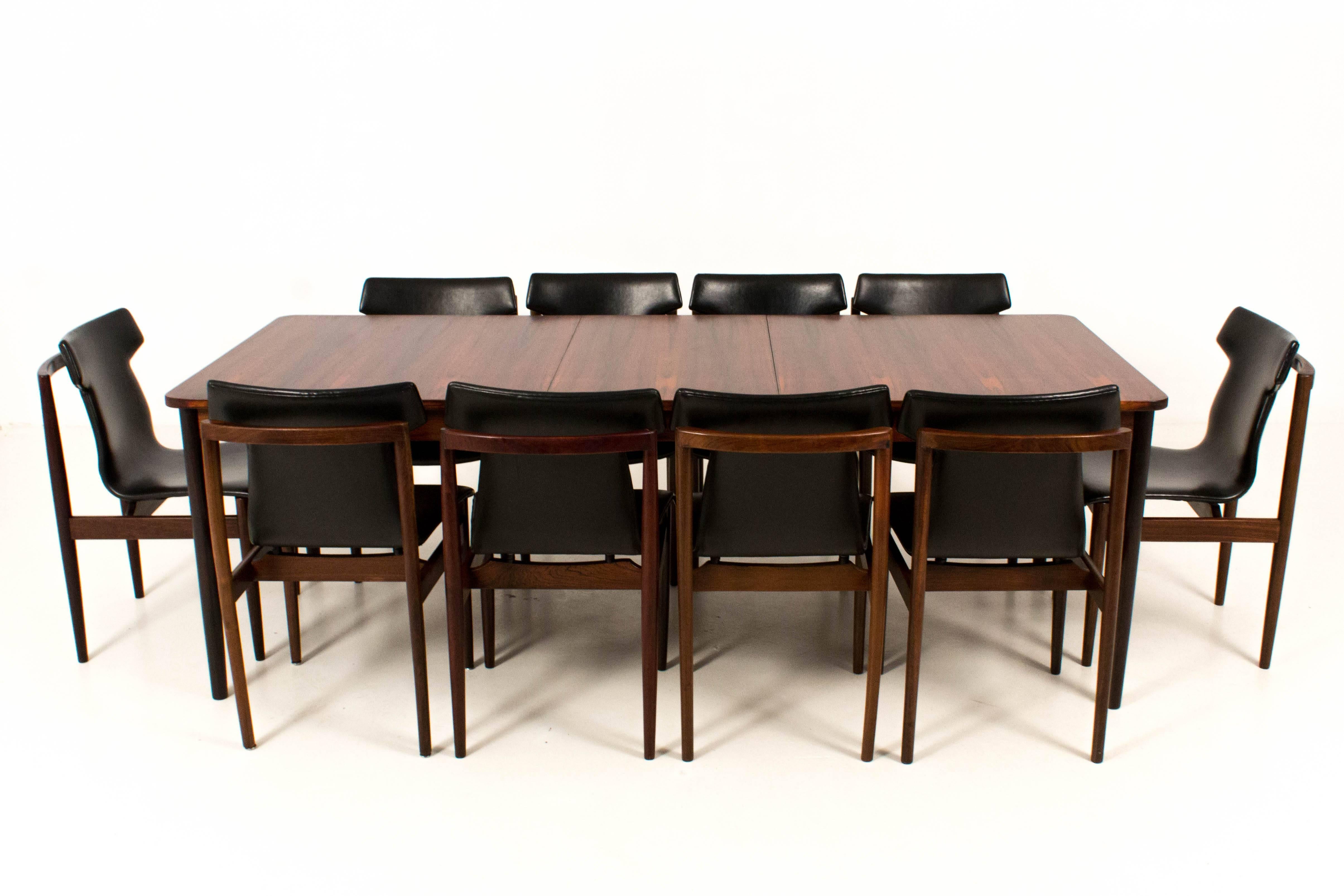 Rosewood Stunning and Large Mid-Century Modern Extendable Dining Table by Fristho