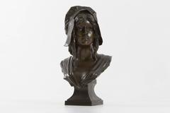 Stylish Art Nouveau Bronze Bust of Young Lady by H.R.Jacobs, 1900s