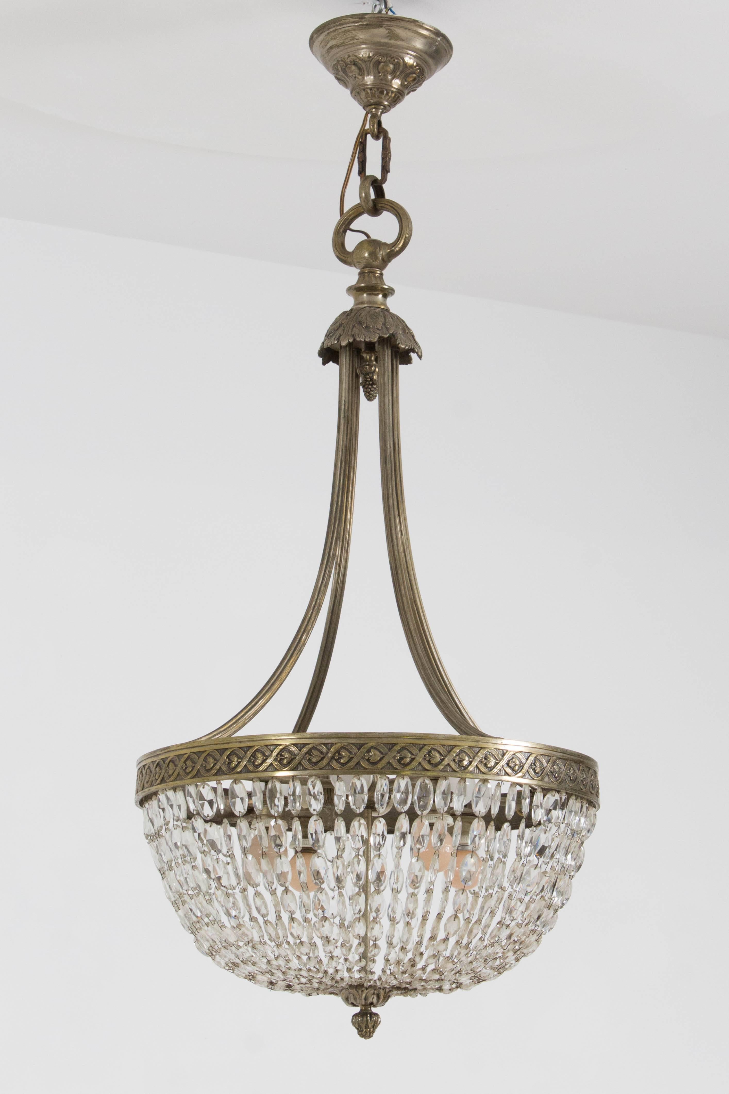 Stunning French Art Deco Crystal Chandelier, 1930s 3
