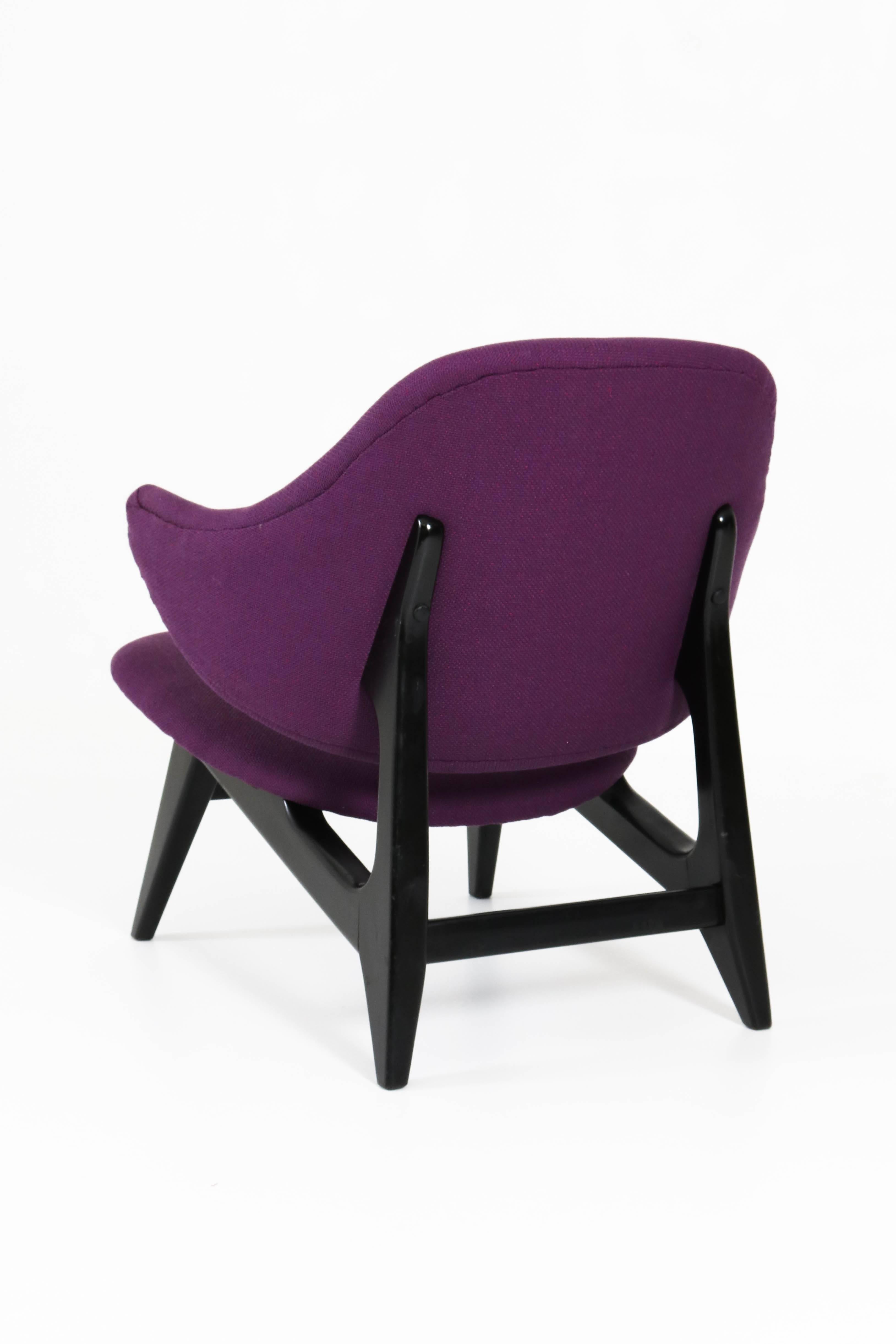 Dutch Mid-Century Modern Lounge Chair by Louis Van Teeffelen for WeBe, 1960s In Good Condition In Amsterdam, NL