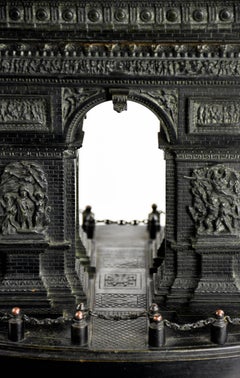 Modèle détaillé de l'Arc de Triomphe du 19e siècle en bronze ou en marbre