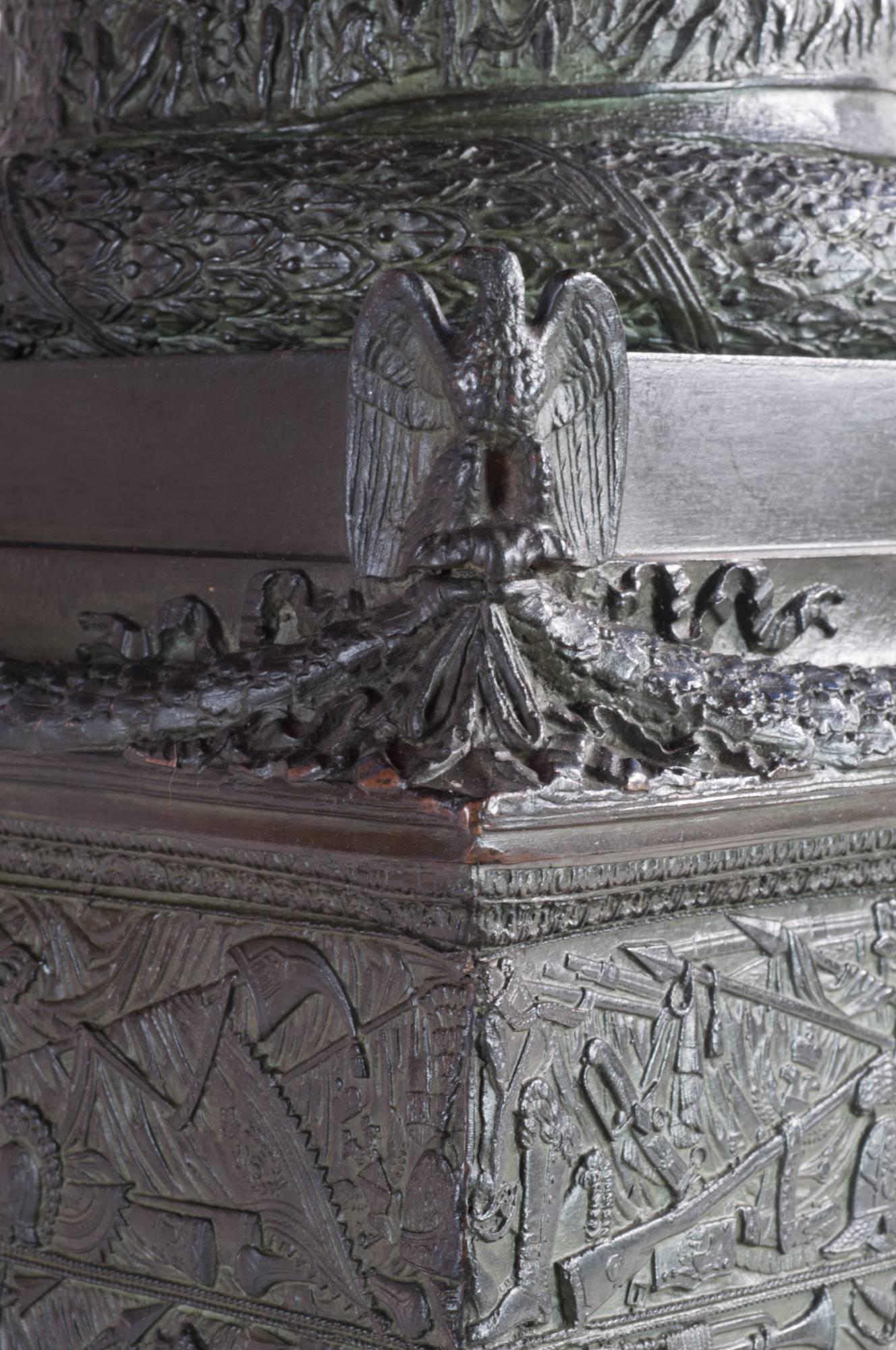 Carved Very, very impressive c. 1835 bronze model of the Vendome Column, Paris For Sale