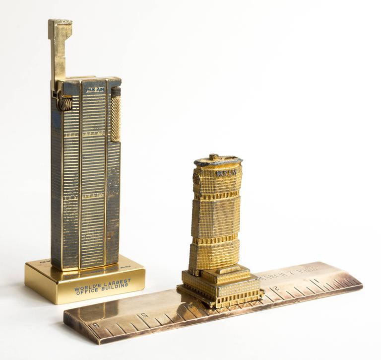 Two 1960 s pan am building new york souvenir architectural models new