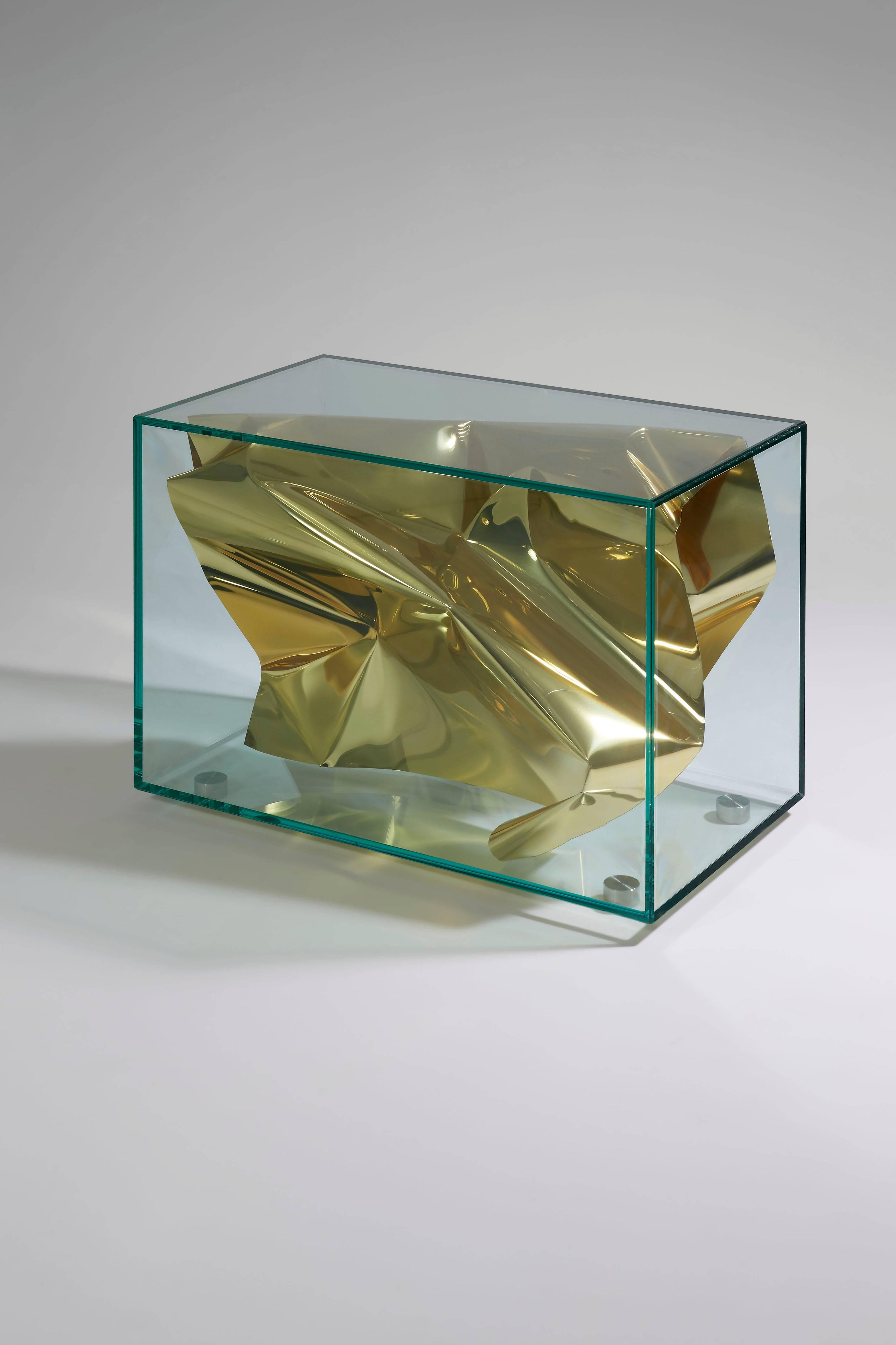 Fredrikson Stallard
Side Table 'Crush'
2012.
Glass, stainless steel, colored gold polished aluminum / polished aluminum.
Measures: H 52 x L 40 x D 70 cm / H 20.5 x L 15.7 x D 27.6 in.
Editions David Gill, limited to 30 + 2P + 2AP.
For EU buyers this