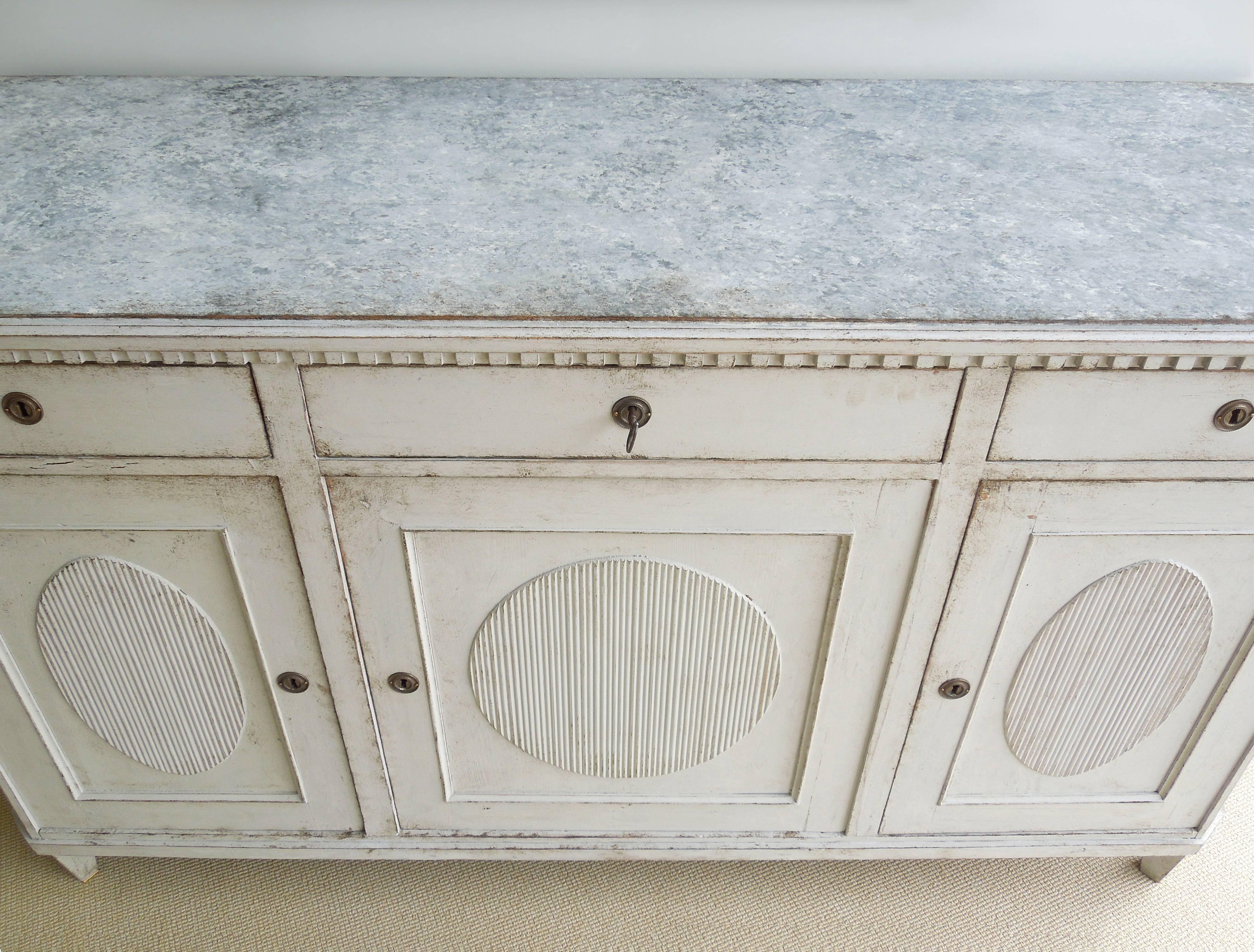 19th Century Swedish Gustavian Buffet Sideboard In Excellent Condition In Bethesda, MD