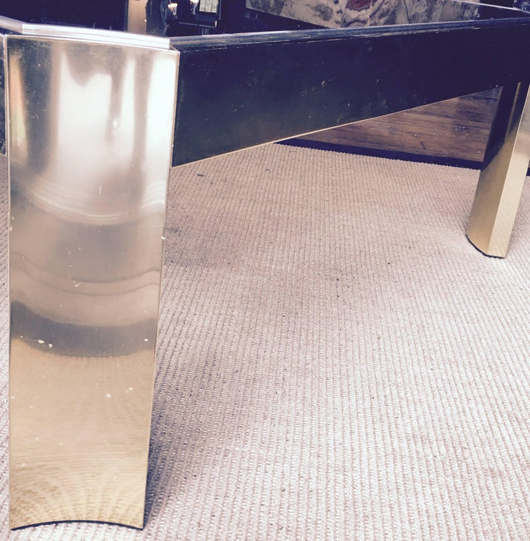 Mid-Century Modern Square Brass Cocktail Table with Smoked Glass For Sale 1
