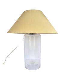 Lámpara de mesa con pantalla de cristal transparente soplado a mano, modelo 999 de John Saladino, de alrededor de la década de 1970