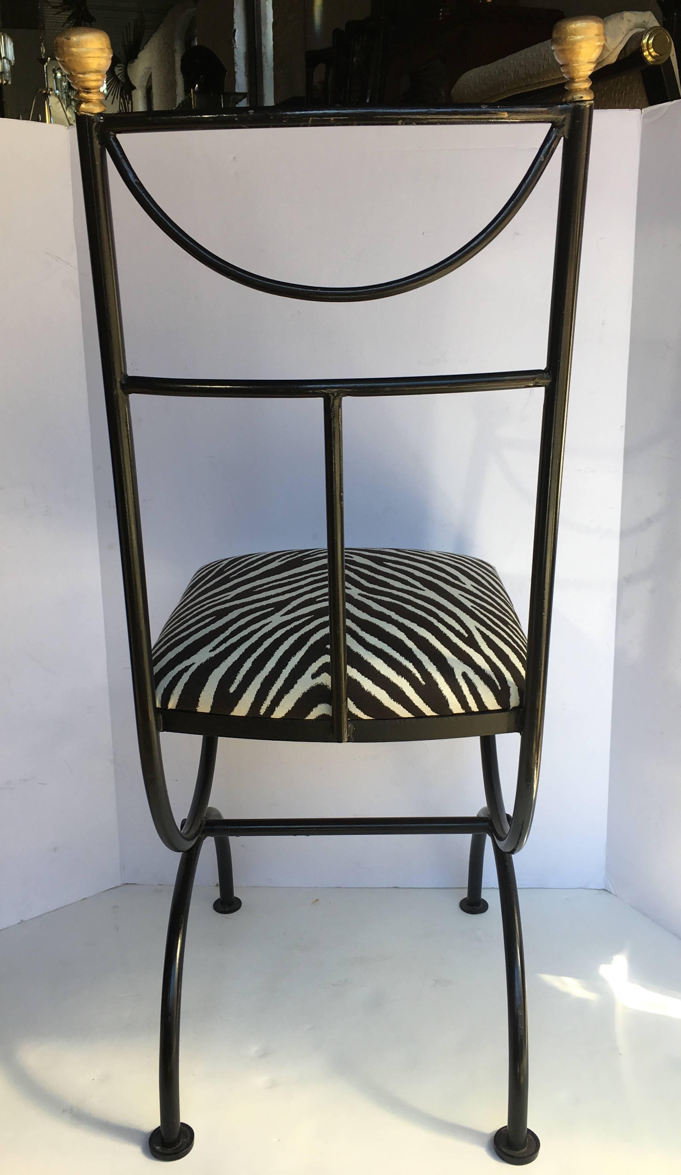 'Savonarola' Curule Style Iron Chair In Good Condition In Lambertville, NJ