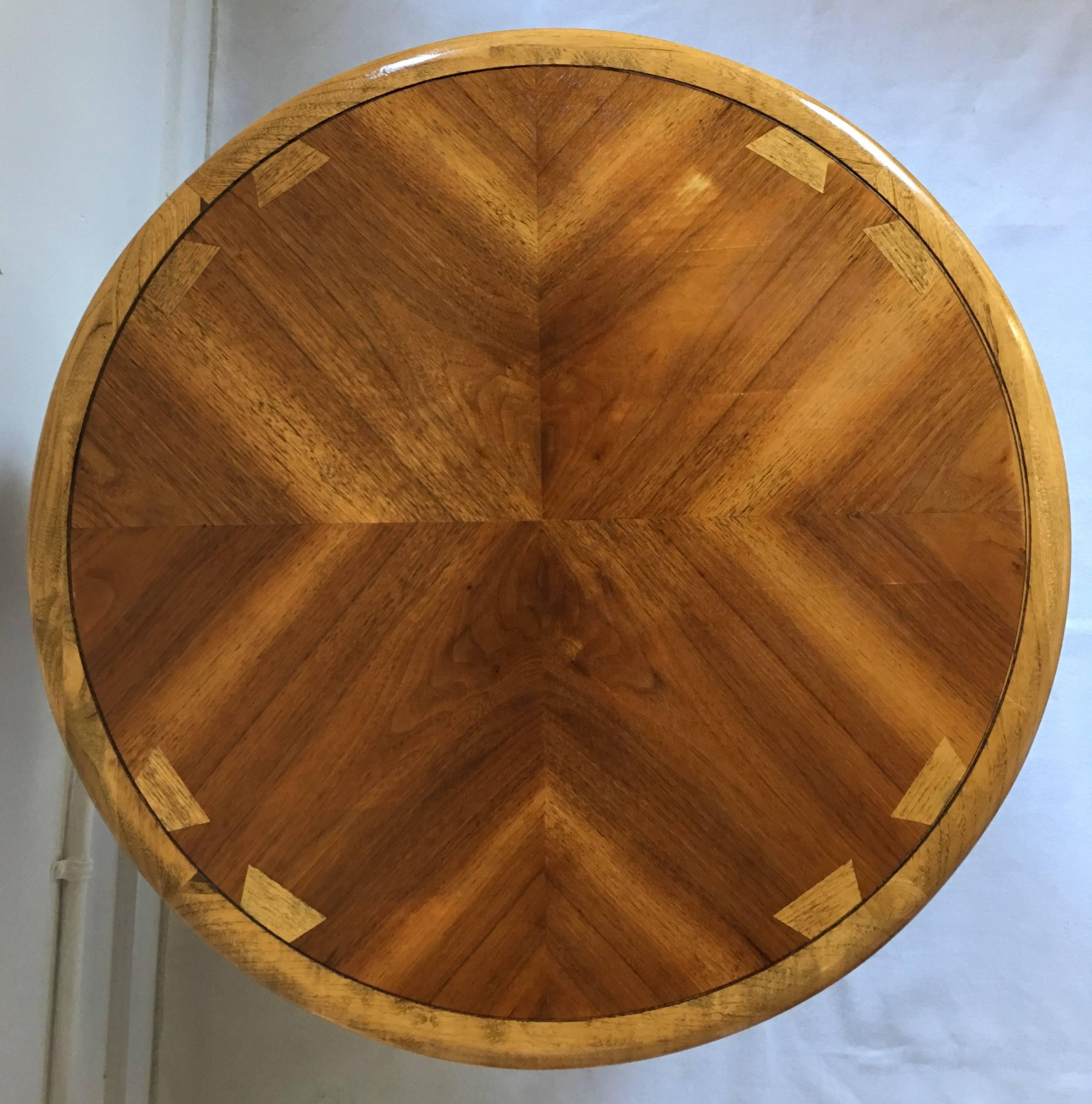 lane round end table