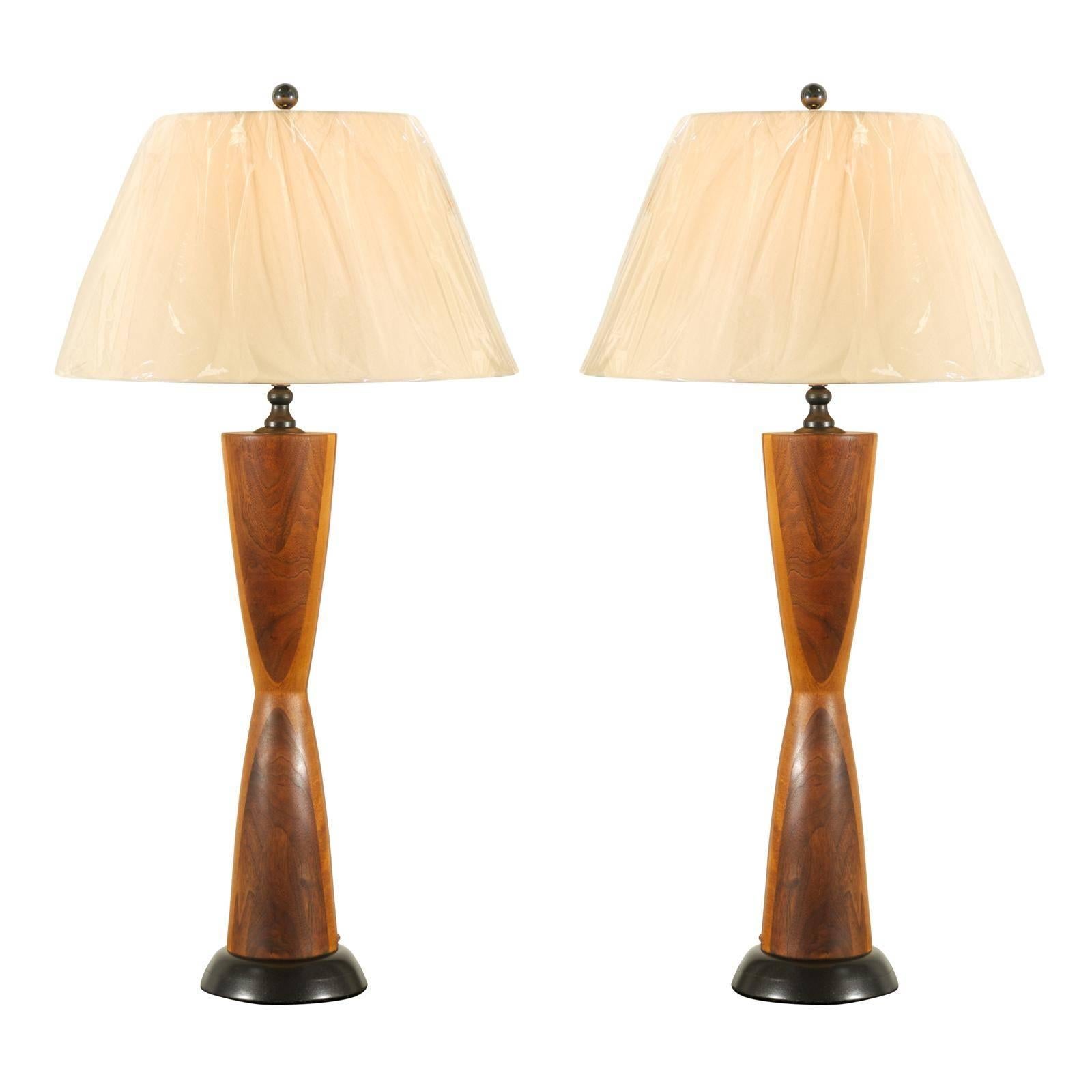 Monumental Pair of Walnut Hourglass Lamps in the Style of Phillip Lloyd Powell