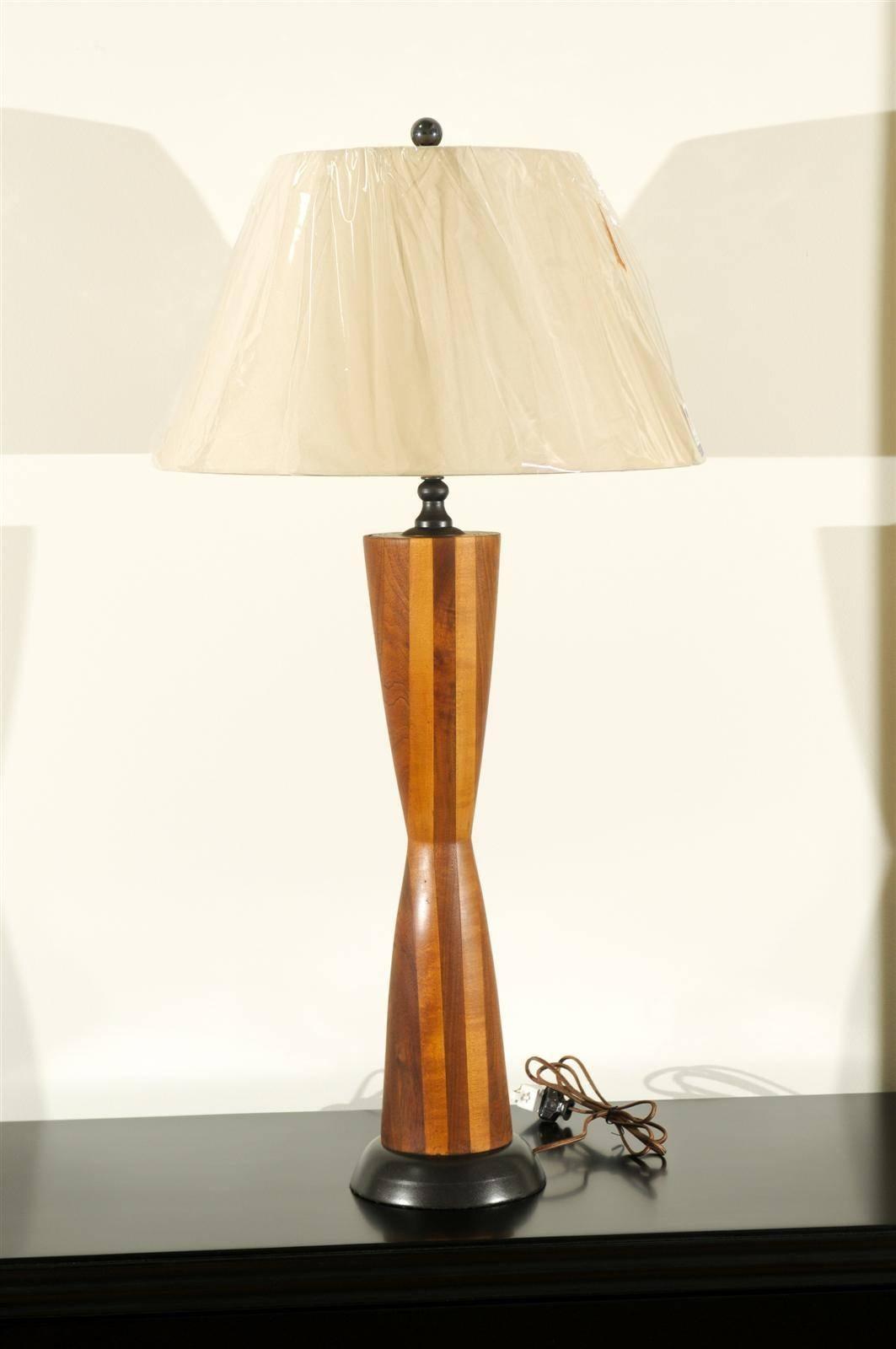 Monumental Pair of Walnut Hourglass Lamps in the Style of Phillip Lloyd Powell For Sale 2