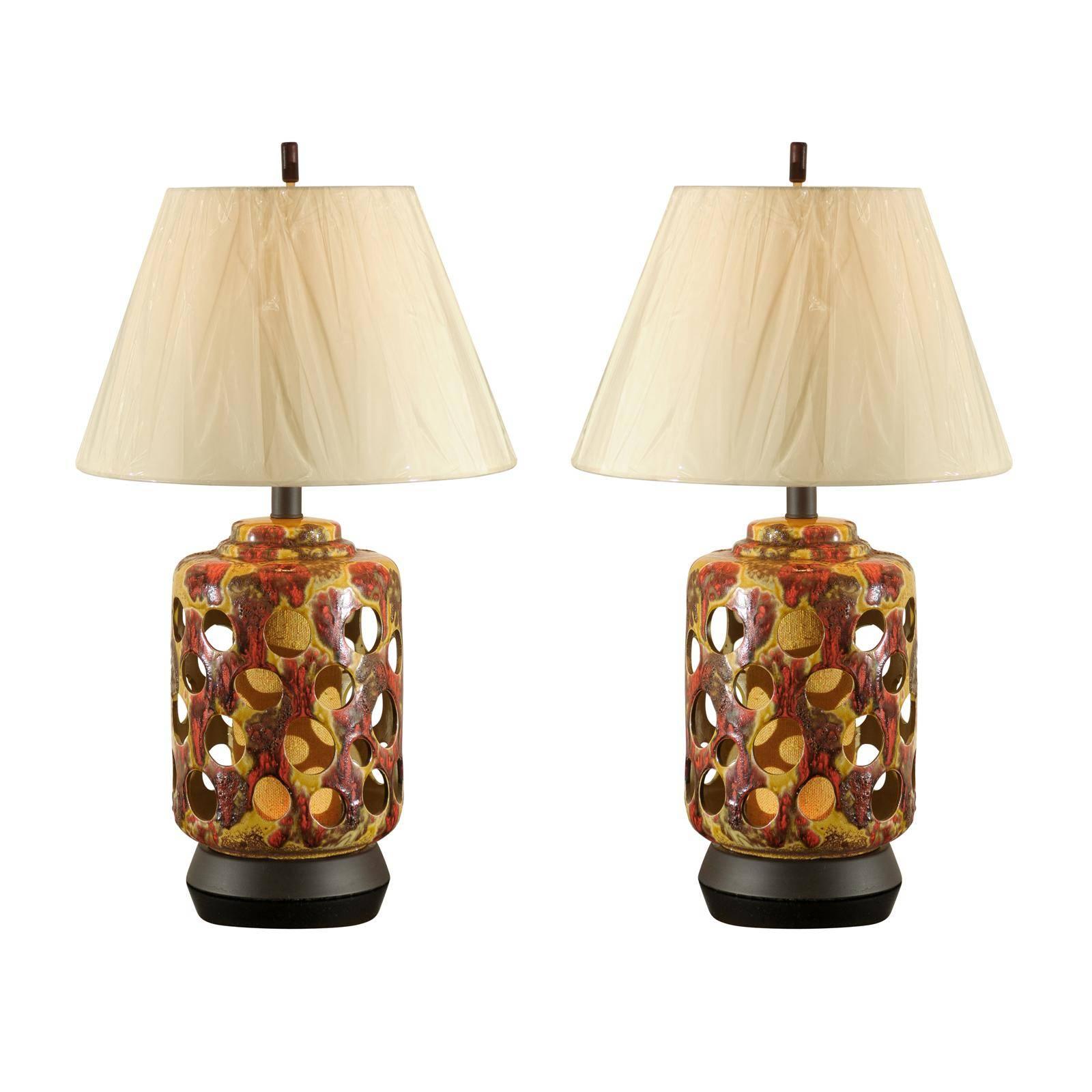 Pair of Pierced Ceramic Lamps in Yellow Ochre, Caramel and Paprika For Sale