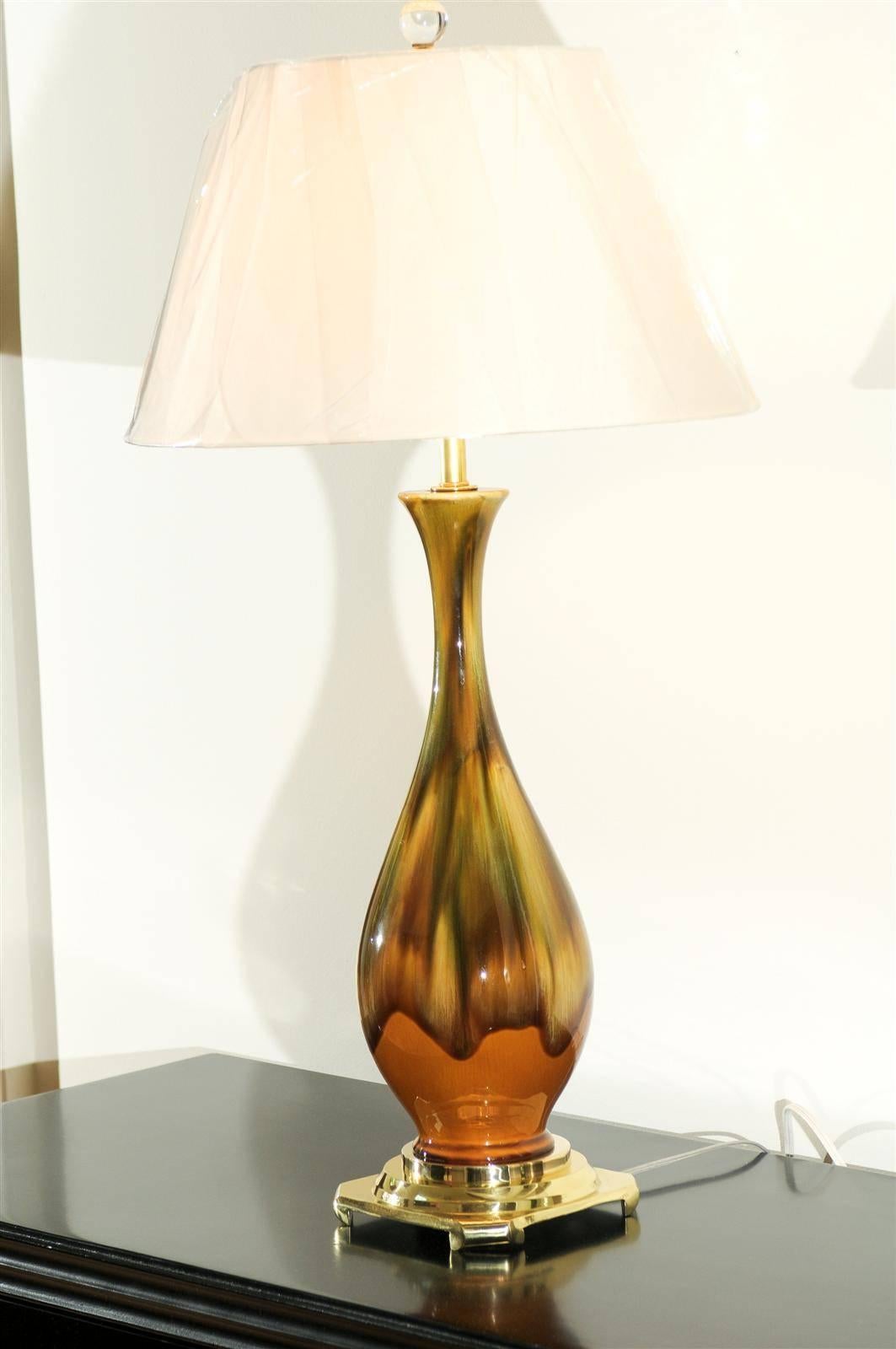 Restauriertes Paar Vintage-Keramiklampen in Ockergelb, Karamell und Grün, restauriert im Angebot 1