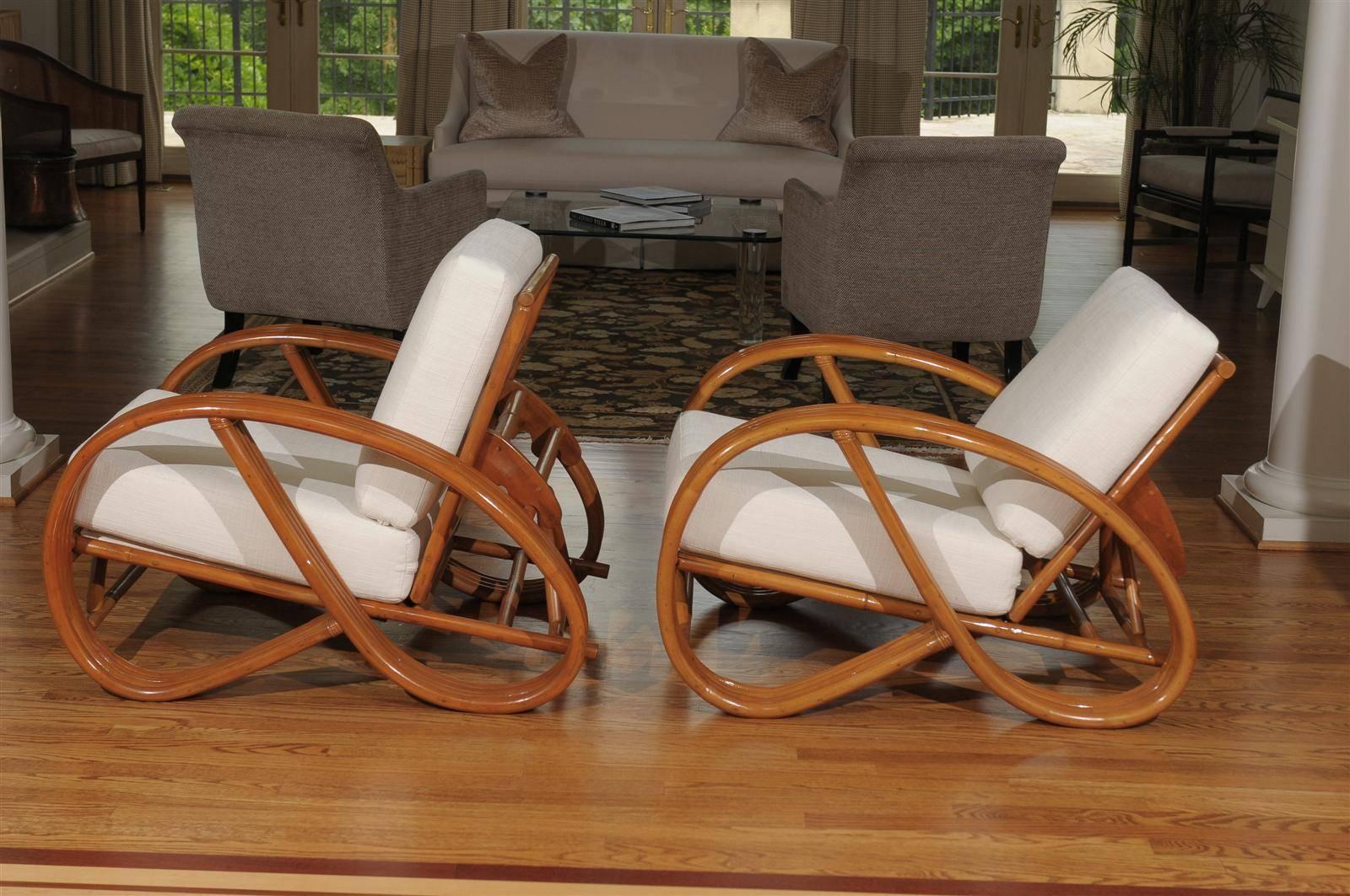 Outstanding Pair of Restored Vintage Pretzel Loungers with Adjustable Back In Excellent Condition In Atlanta, GA