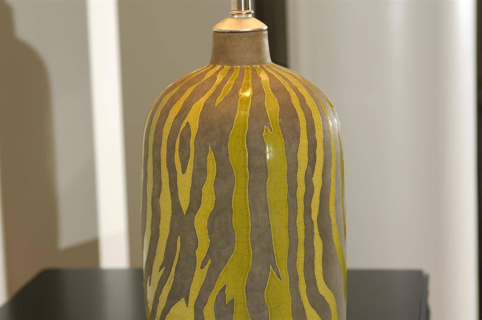 Striking Restored Pair of Vintage Zebra Print Ceramic Lamps in Citrus For Sale 4