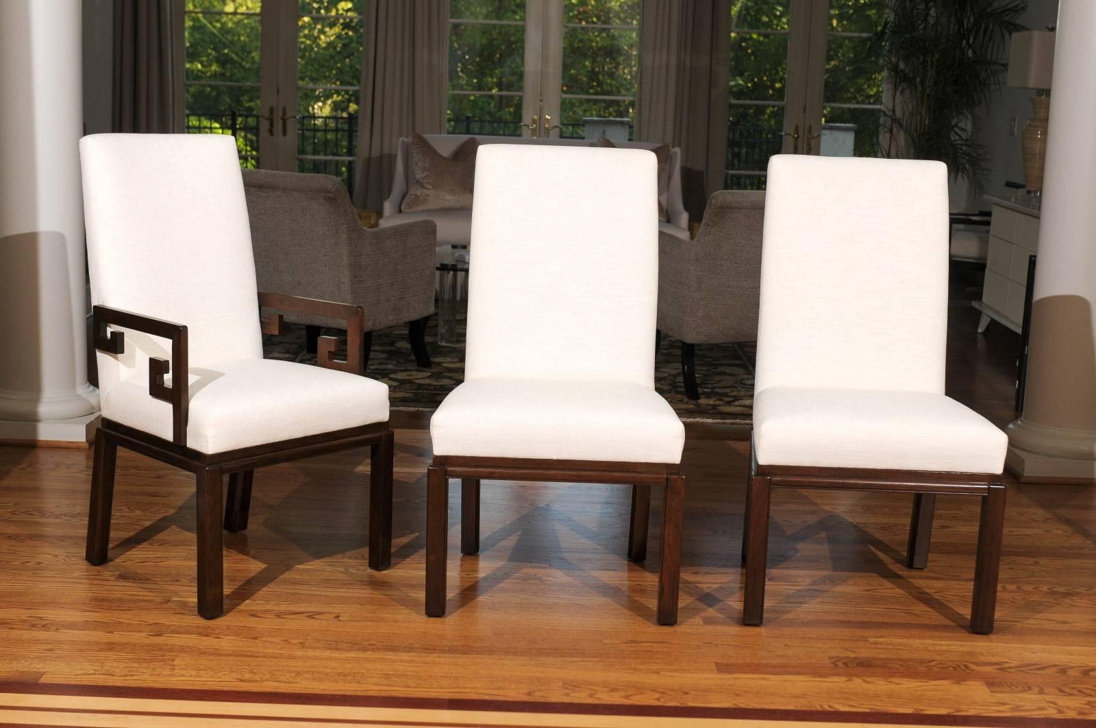 Fine XX secolo Elegante set di 10 sedie Parsons in noce a chiave greca di Baker, circa 1970 in vendita