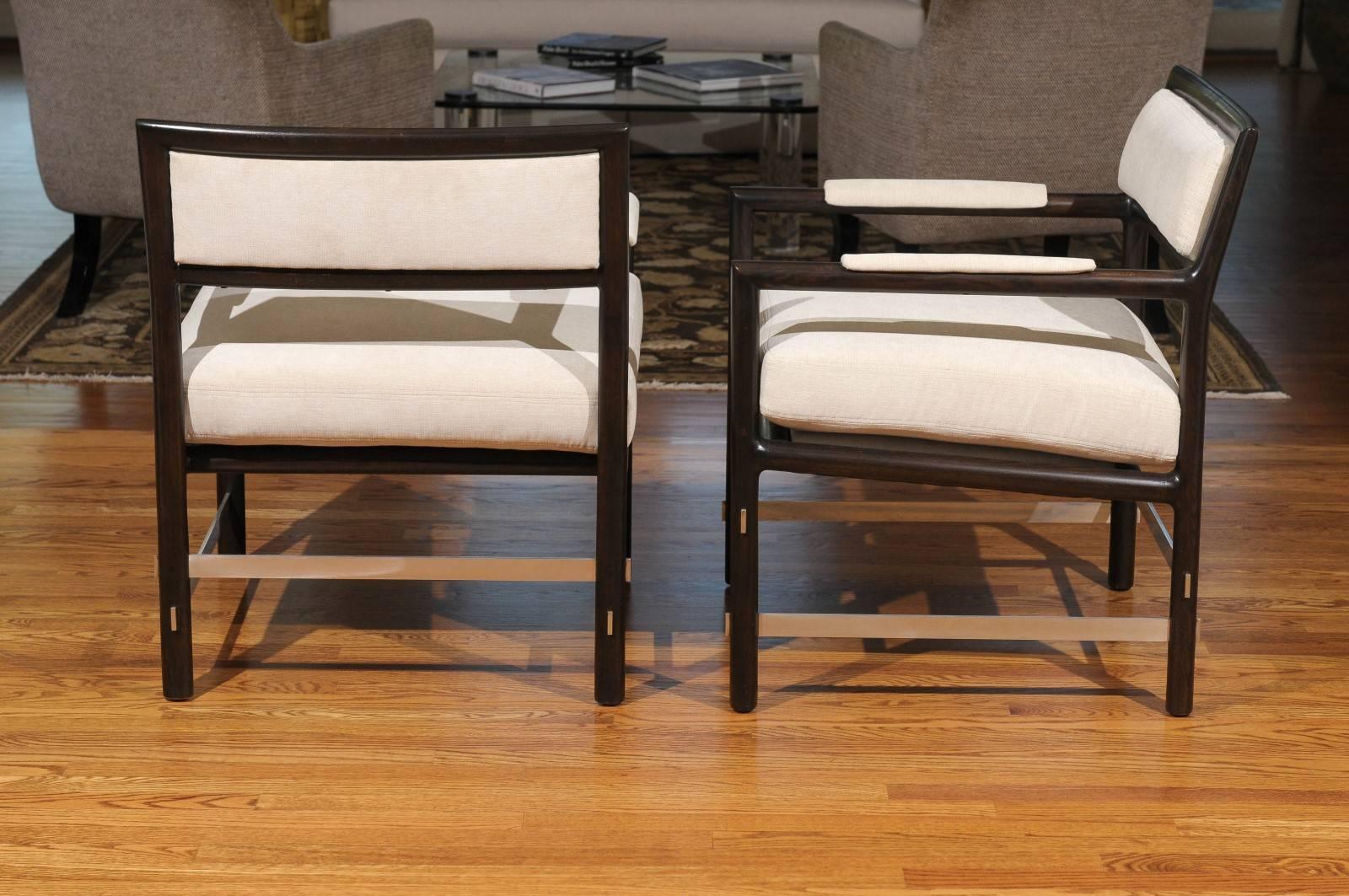 Excepcional Pareja de Sillas de Salón de Fresno de Edward Wormley para Dunbar, c 1967 mediados del siglo XX en venta