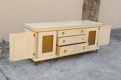 Spectacular Restored Buffet or Credenza in Cream by Renzo Rutili, circa 1960