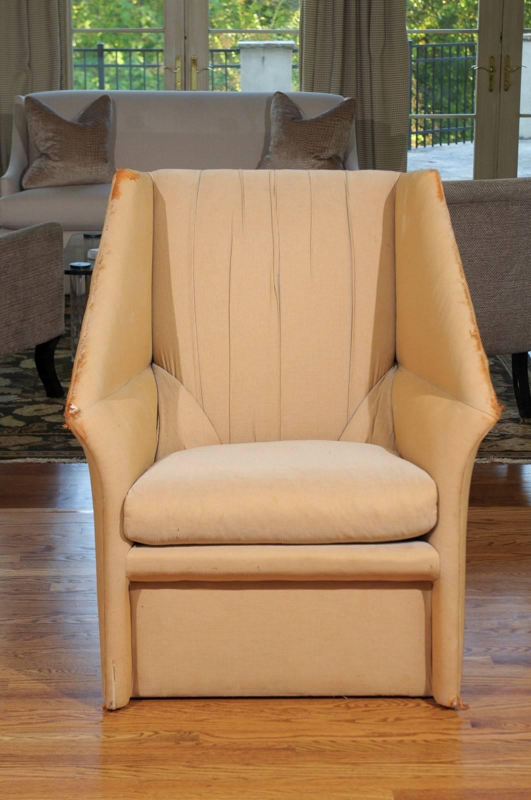 Dramatic Pair of Modern Wing Chairs by John Saladino for Baker 1