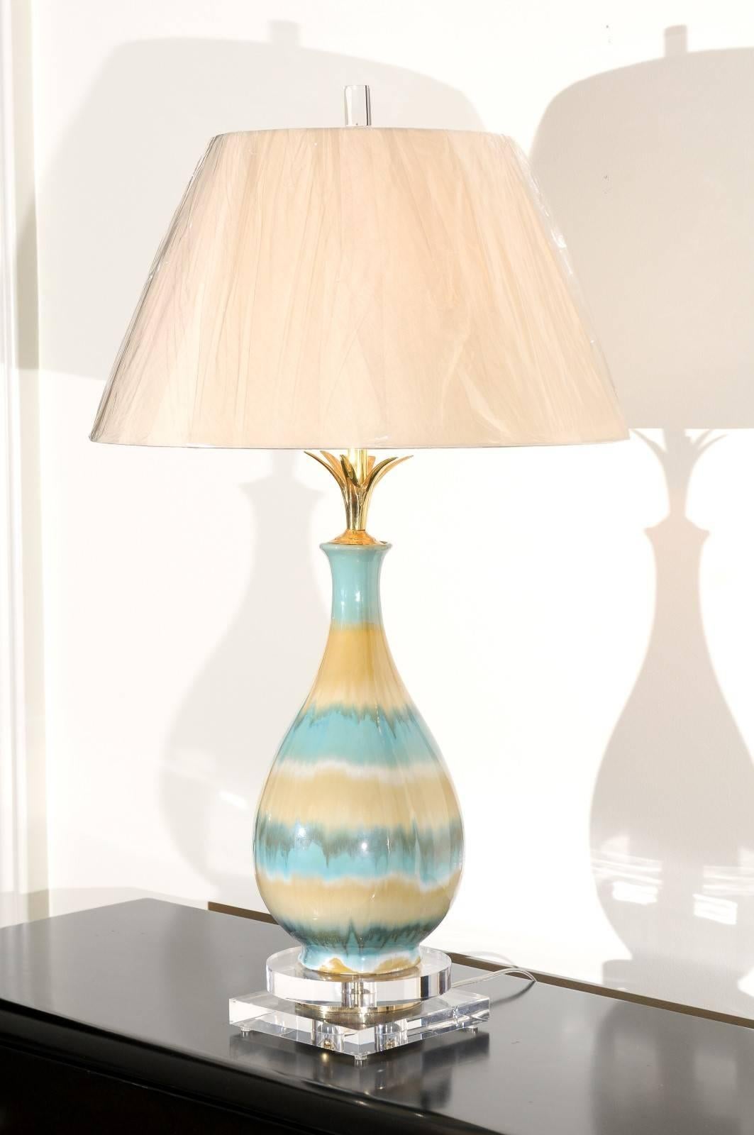Chic Paar großformatige Tropfenglasur-Keramiklampen in Karamell und Sultanabad-Blau im Angebot 2
