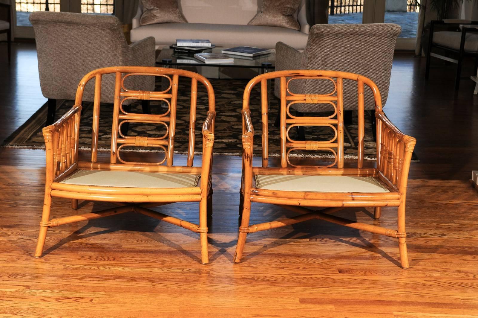 Decorative Pair of Restored Vintage Ficks Reed Loungers 3
