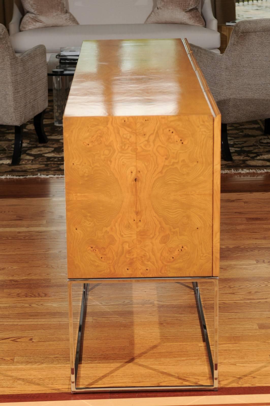 Chrome Exemplary Bookmatched Olivewood Credenza by Milo Baughman for Thayer Coggin