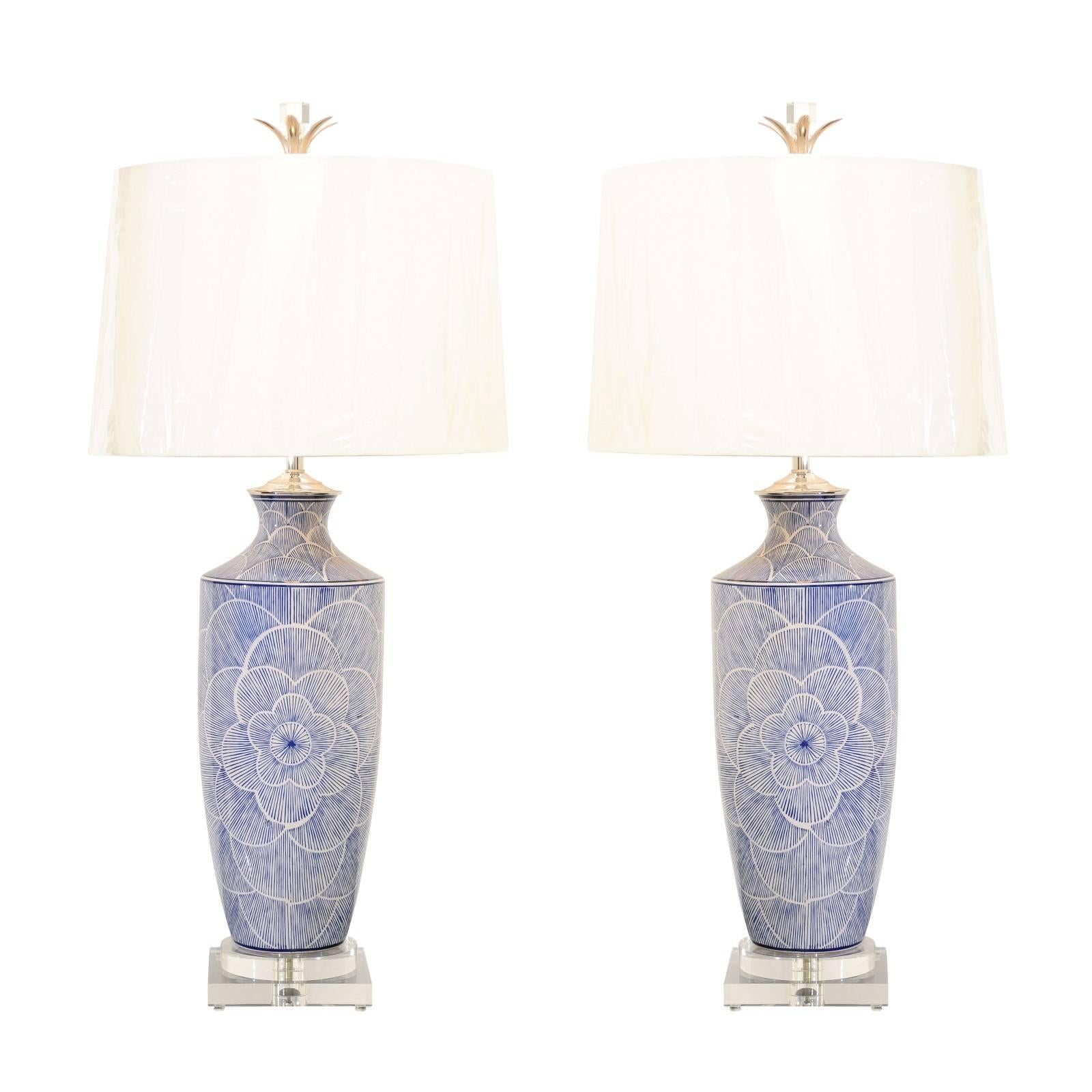 Dramatic Graphic Pair of Large-Scale Ceramic Lamps in Navy and White For Sale