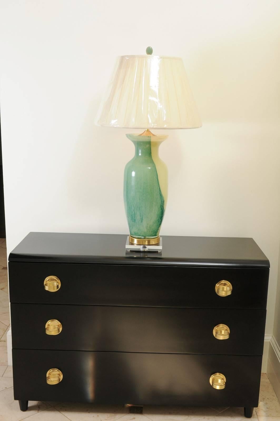jade table lamp