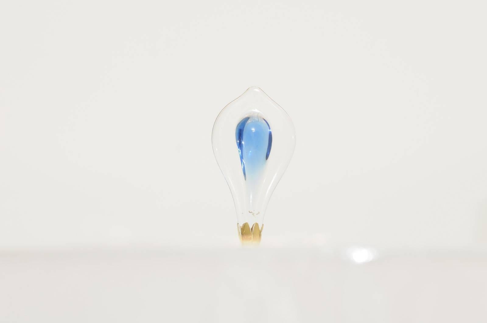 Fantastic Restored Pair of Large-Scale Blown Glass Lamps in Cobalt, circa 1970 For Sale 2