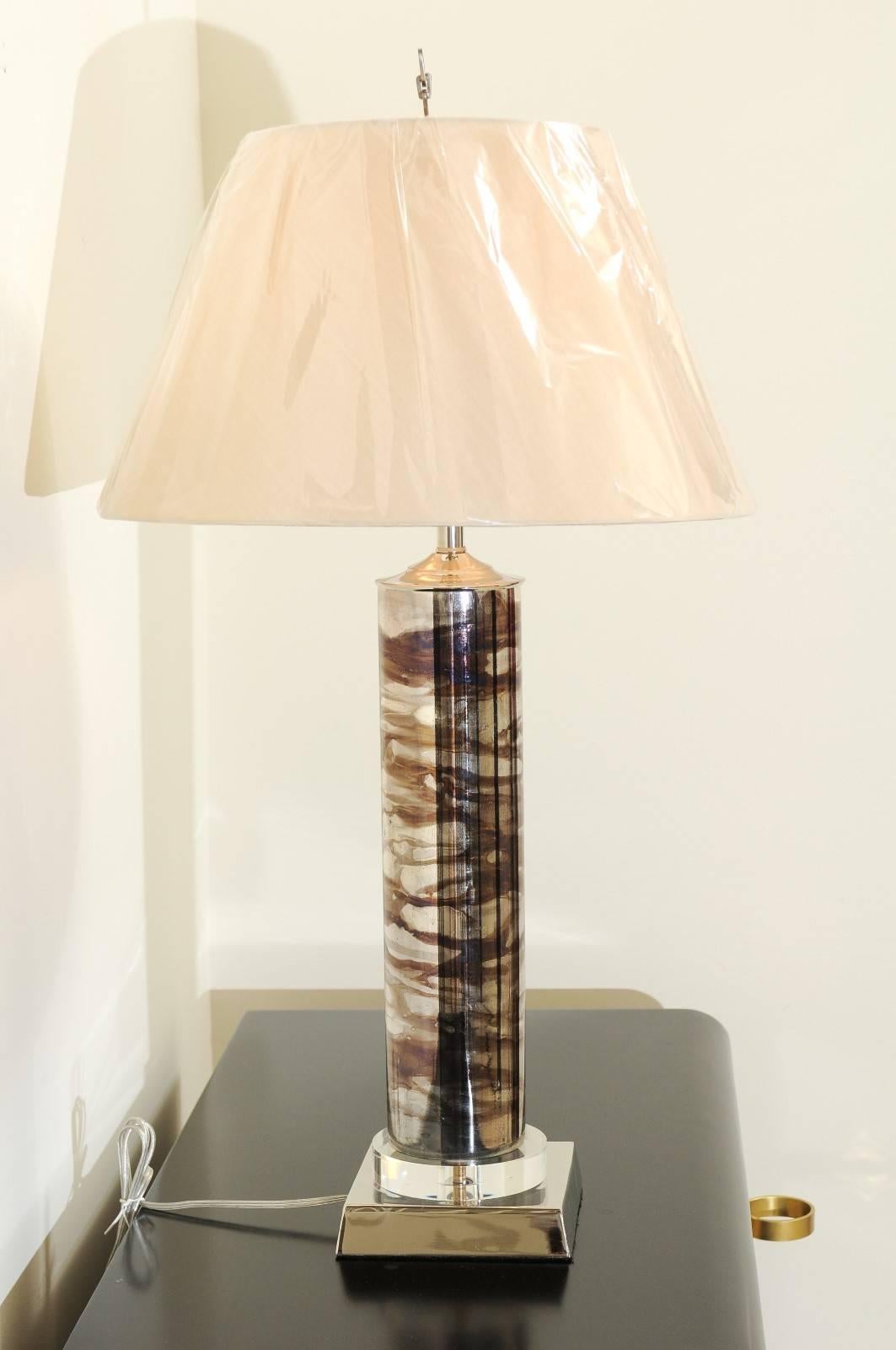 Sleek Pair of Reverse Painted Blown Glass Cylinder Lamps in Silver and Chocolate For Sale 3
