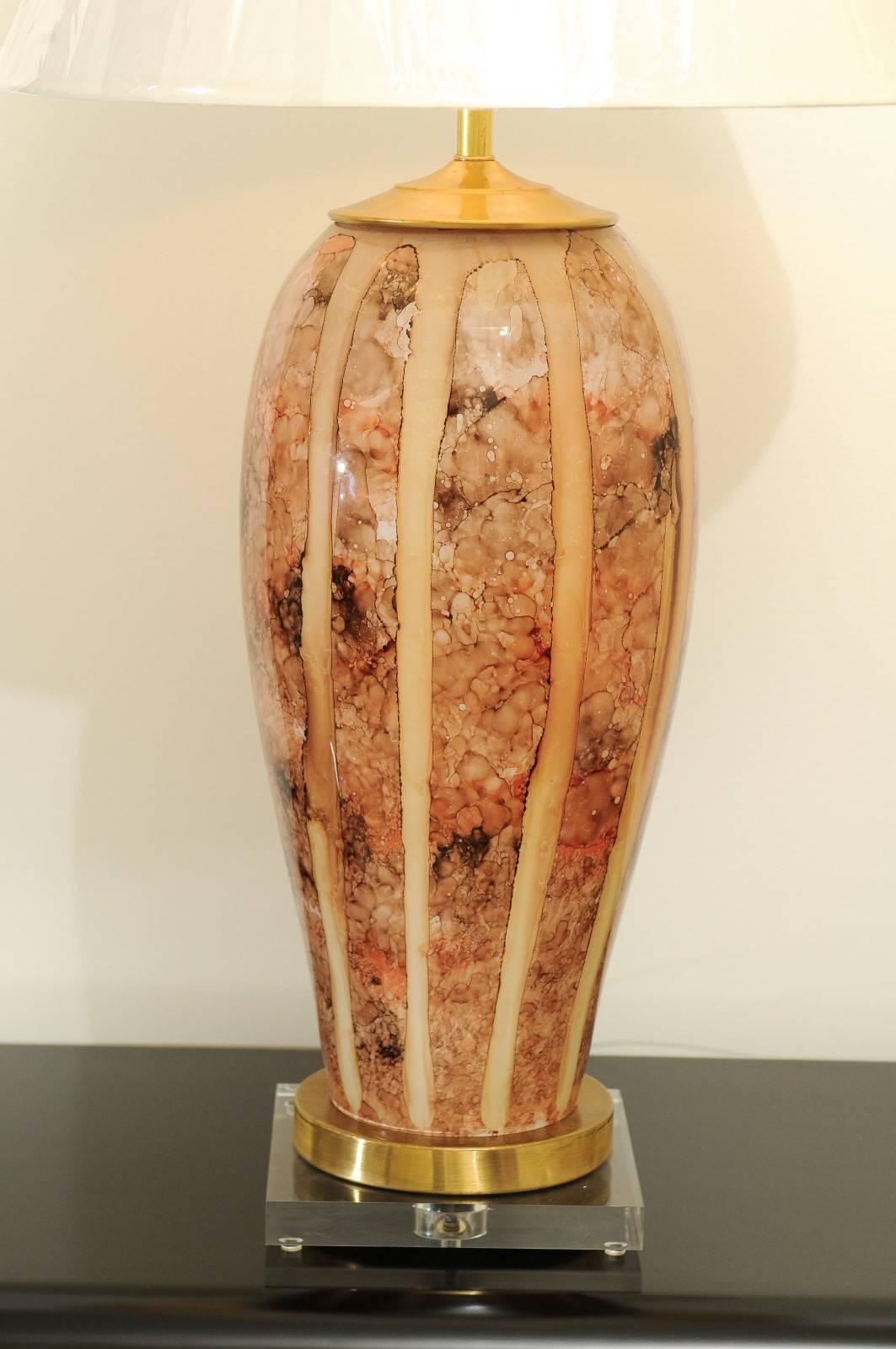 Stellar Paar großformatige rückseitig bemalte Murano-Vasen als maßgefertigte Lampen, Vintage im Zustand „Hervorragend“ im Angebot in Atlanta, GA