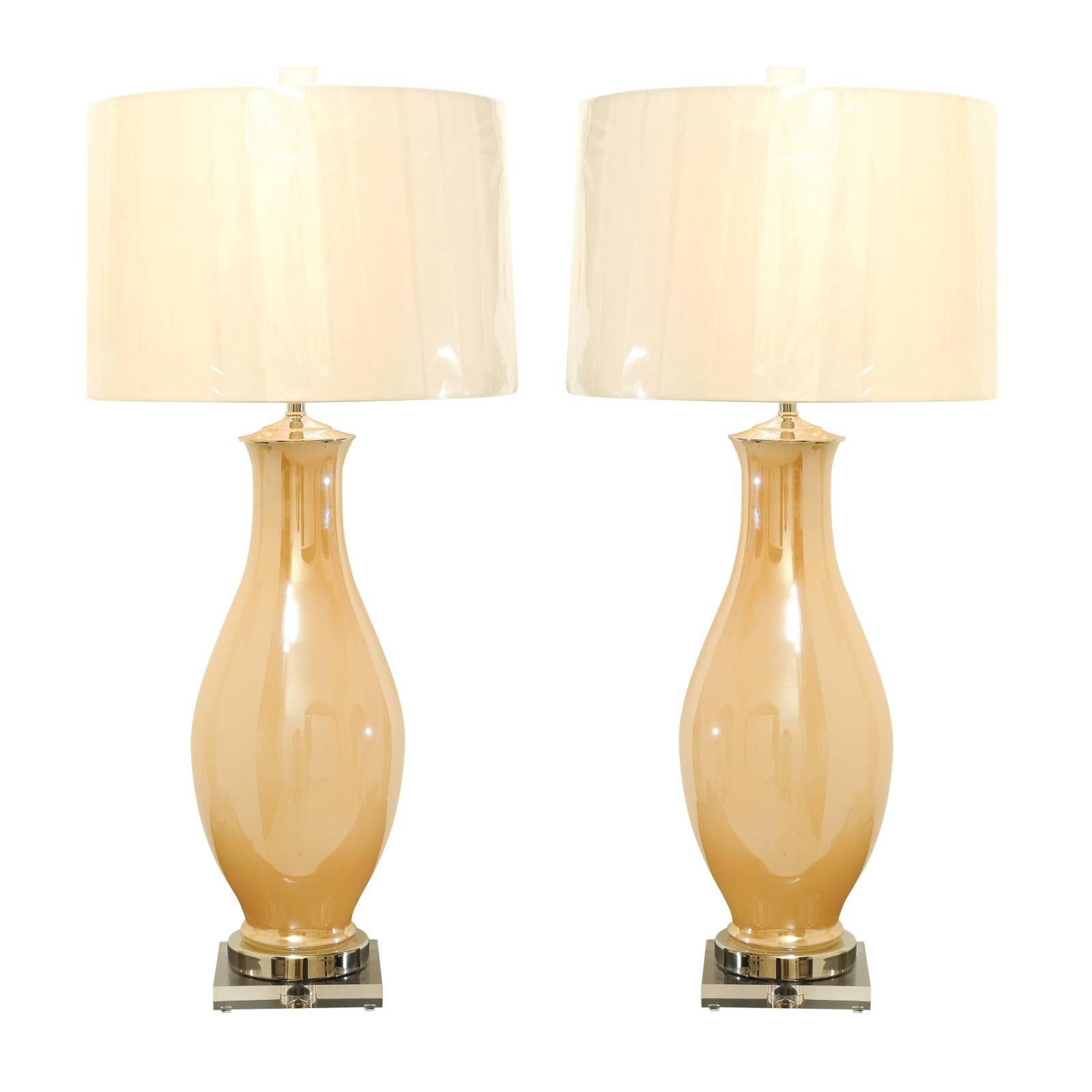 Exquisite Pair of Vintage Large-Scale Pearl Murano Lamps, circa 1960 For Sale