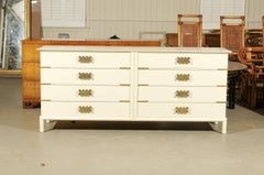 Magnificent Restored Eight Drawer Chest by Renzo Rutili, circa 1965