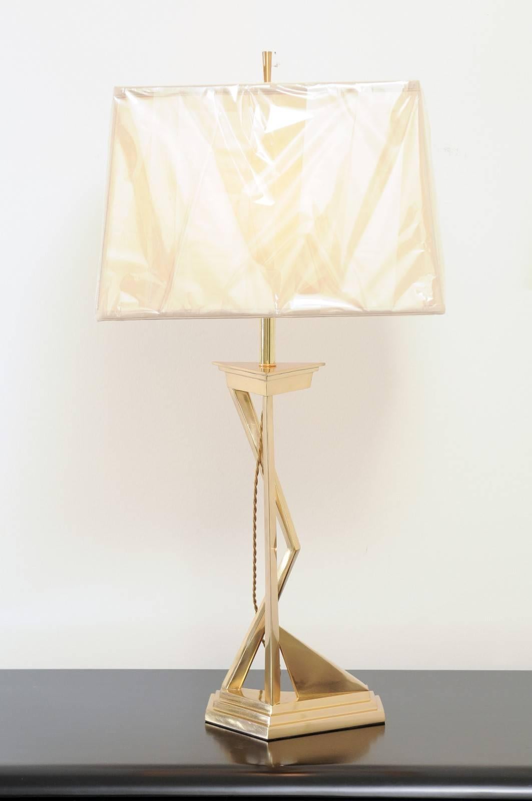 Exquisite Pair of Modern Brass Lamps in the Style of Parzinger, circa 1960 For Sale 2
