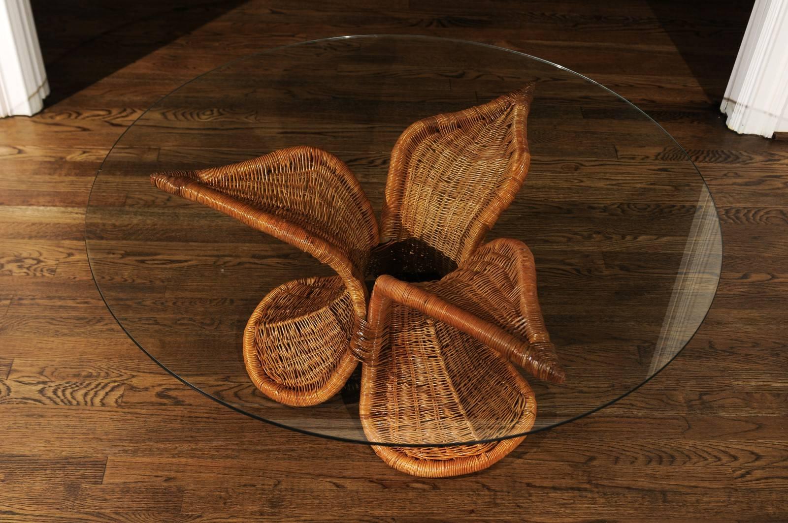 Late 20th Century Beautiful Restored Wicker Coffee Table in the Style of Danny Ho Fong, circa 1975