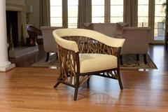 Impresionante Pareja de Sillas Club de Ratán en Piel Pergamino