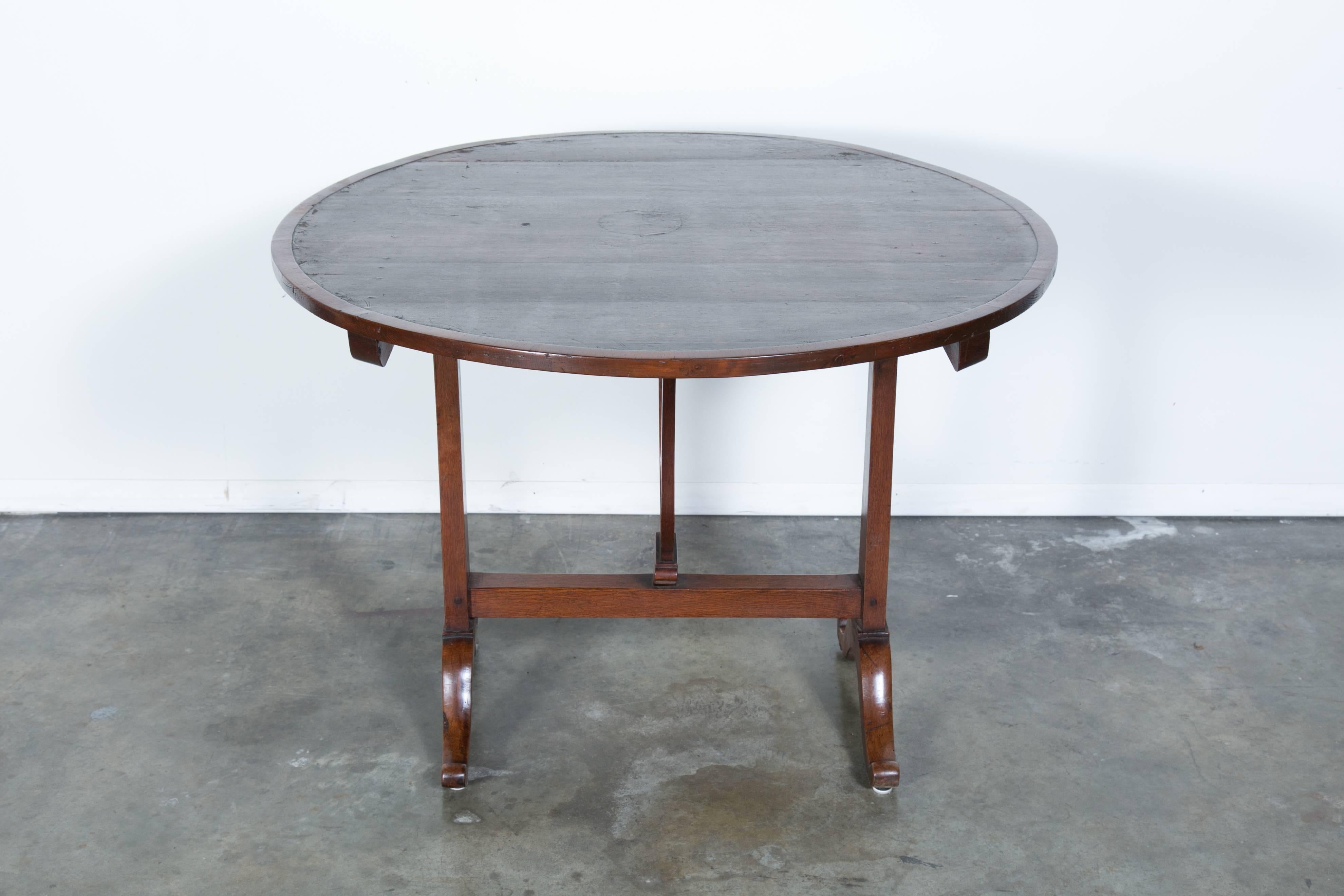 Antique French Wine Tasting Table In Excellent Condition In Birmingham, AL