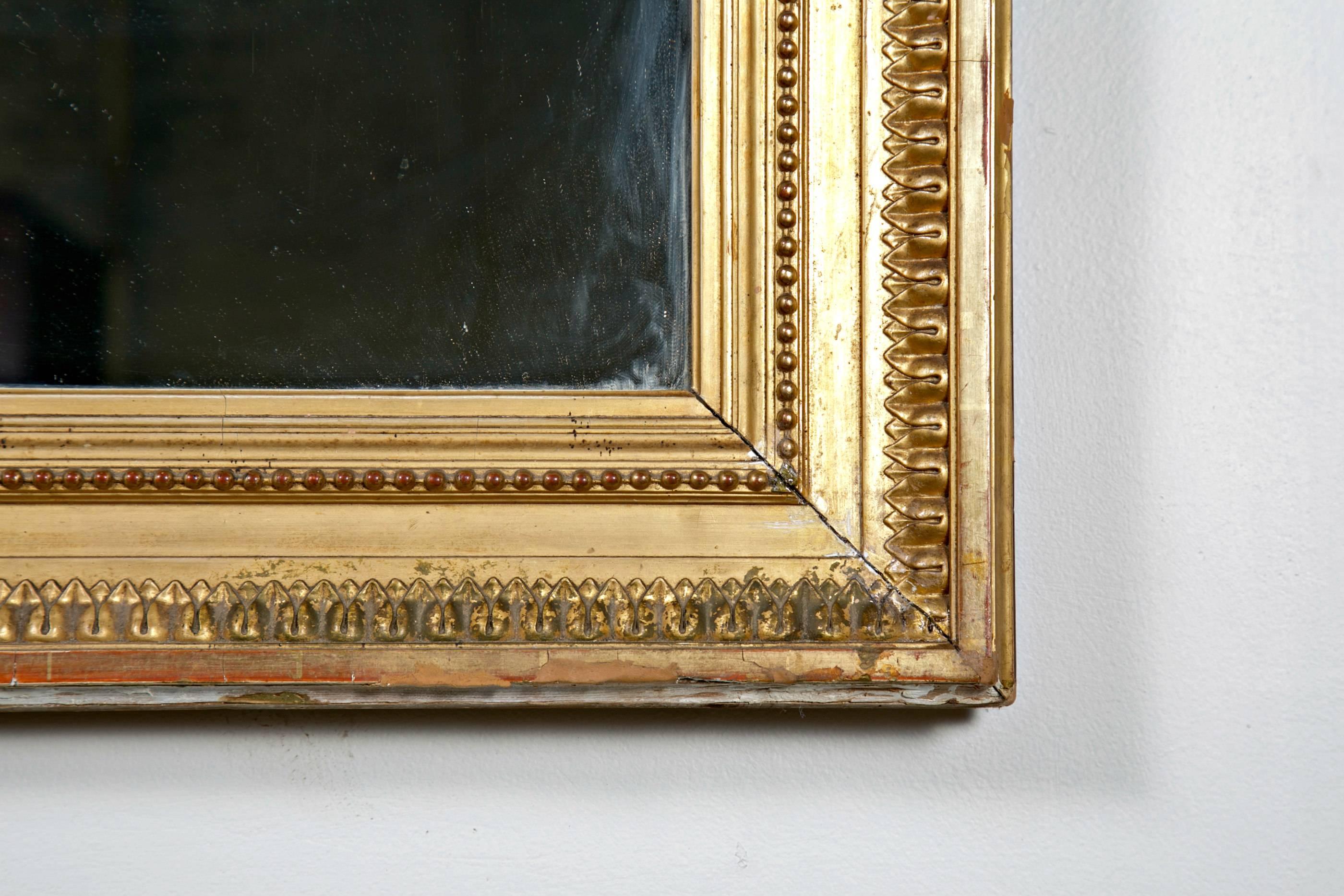 French Louis XVI Style Carved Giltwood Mirror, circa 1820s 5