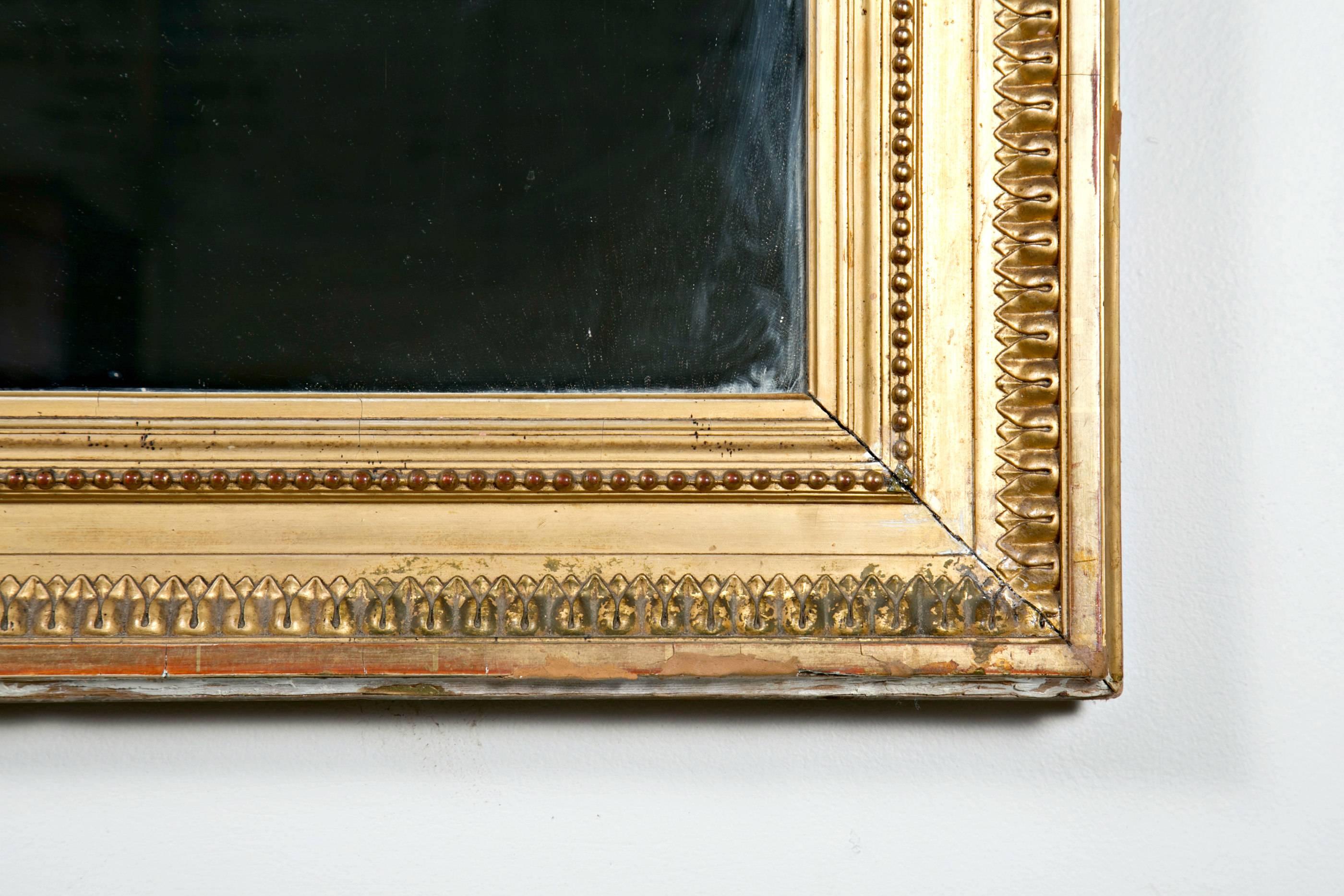 French Louis XVI Style Carved Giltwood Mirror, circa 1820s 3