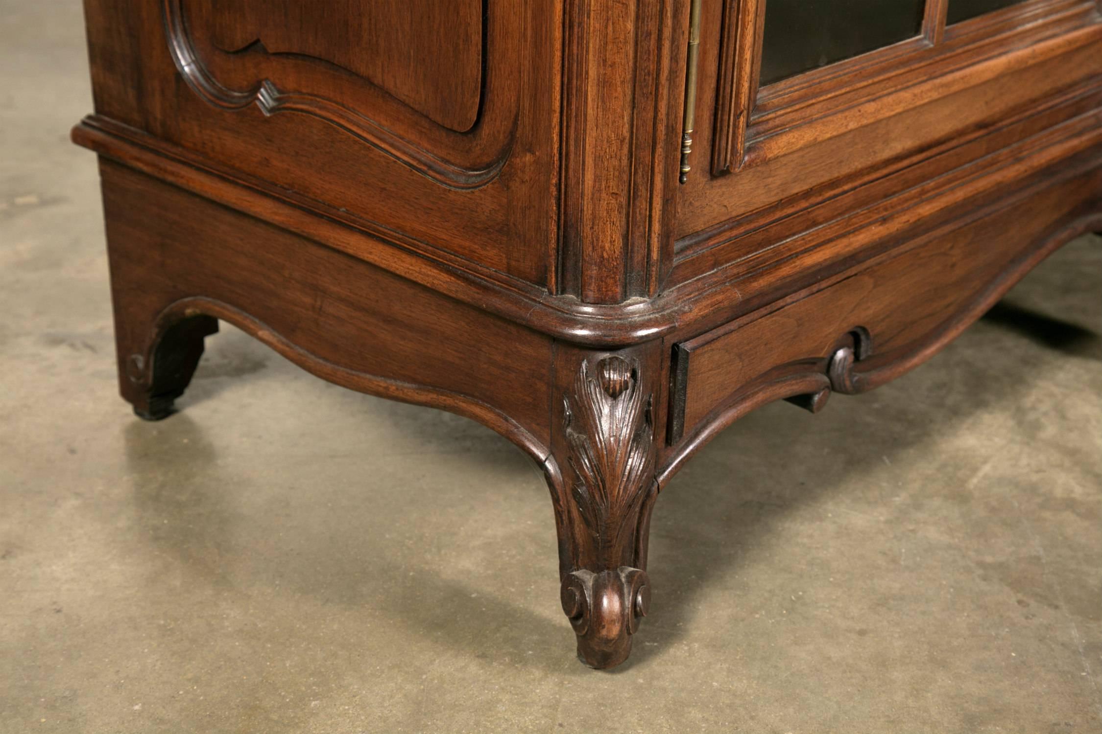 French Louis XV Style Rococo Revival Walnut Enfilade Buffet 4