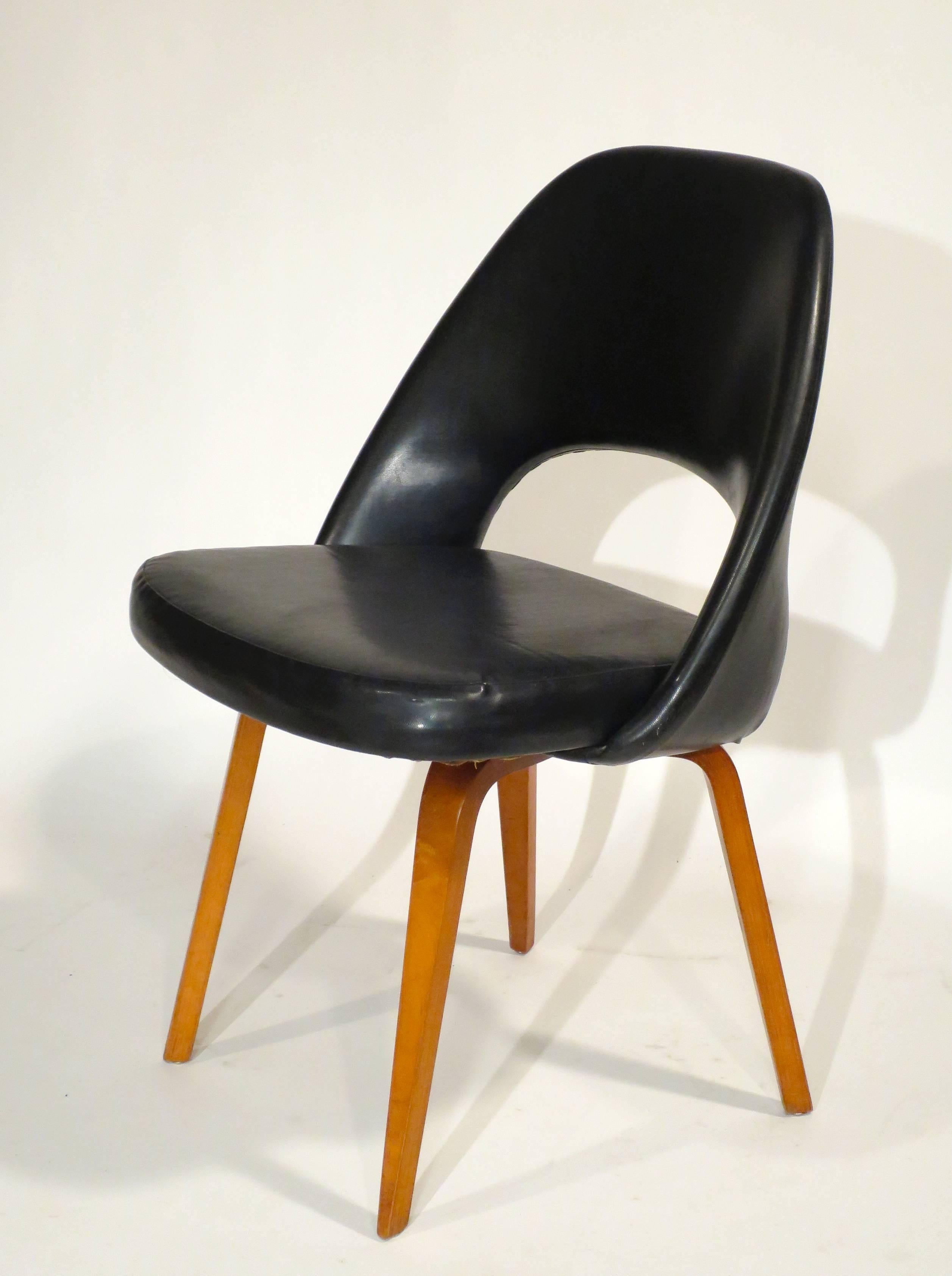 Mid-Century Modern Eero Saarinen Side Chair, Knoll