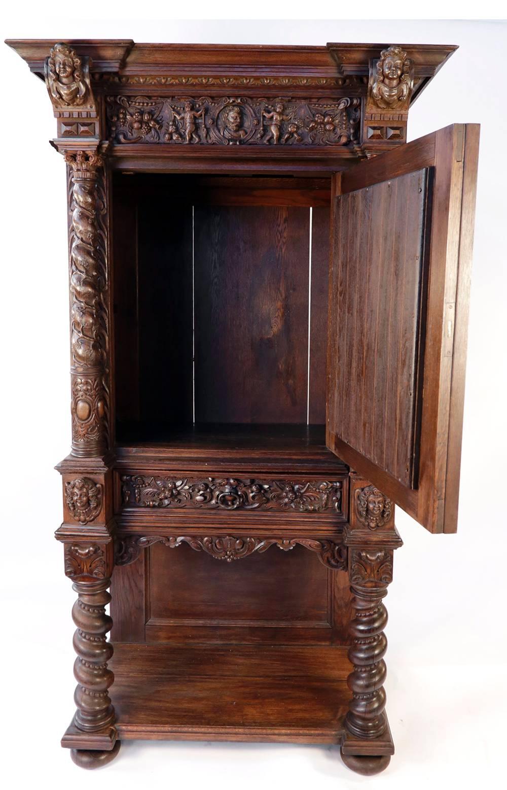 19th Century Italian Renaissance Revival Court Cupboard For Sale 2