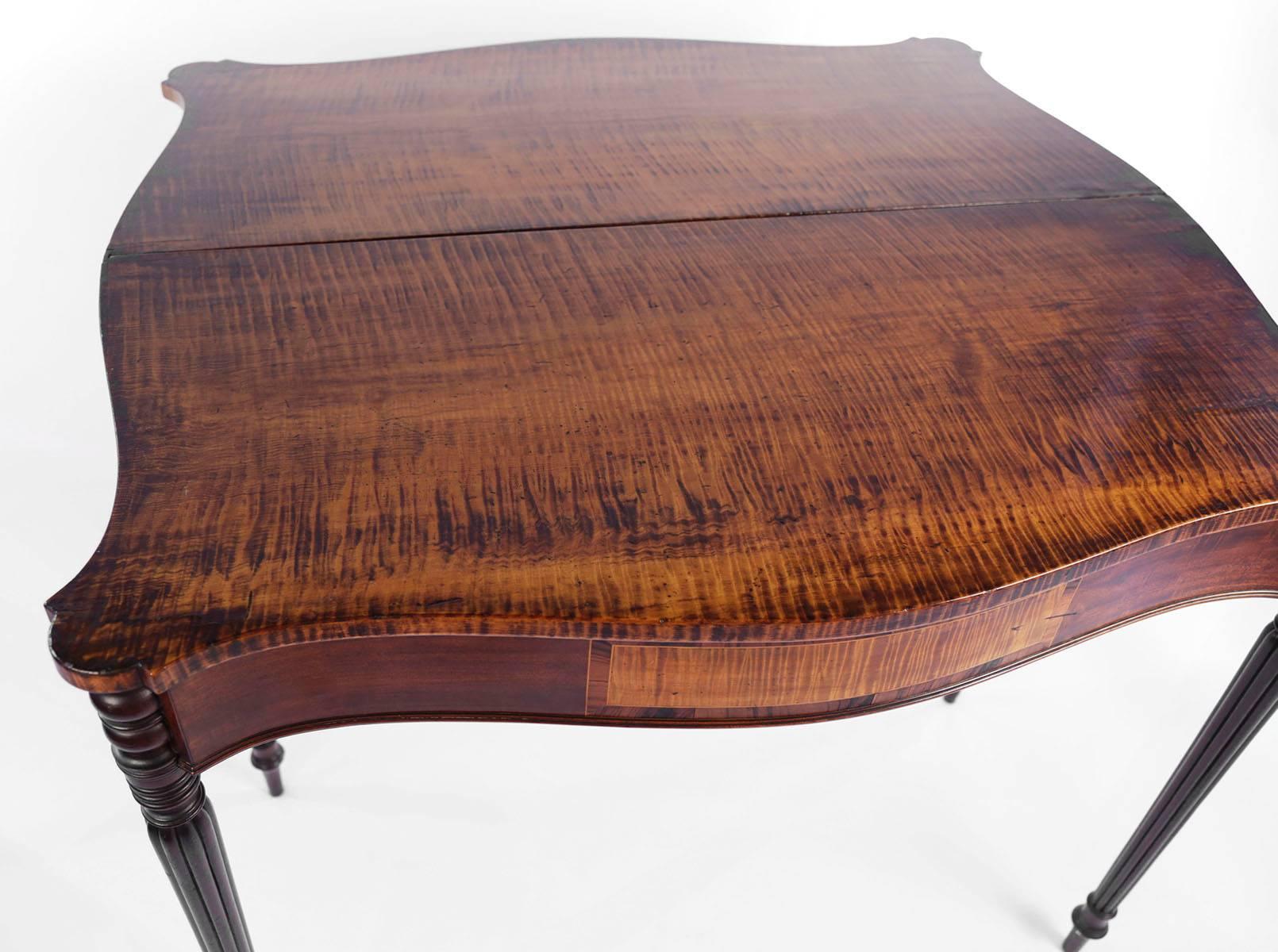 Wood Finely Figured American Tiger Maple Turret Top Game Table For Sale